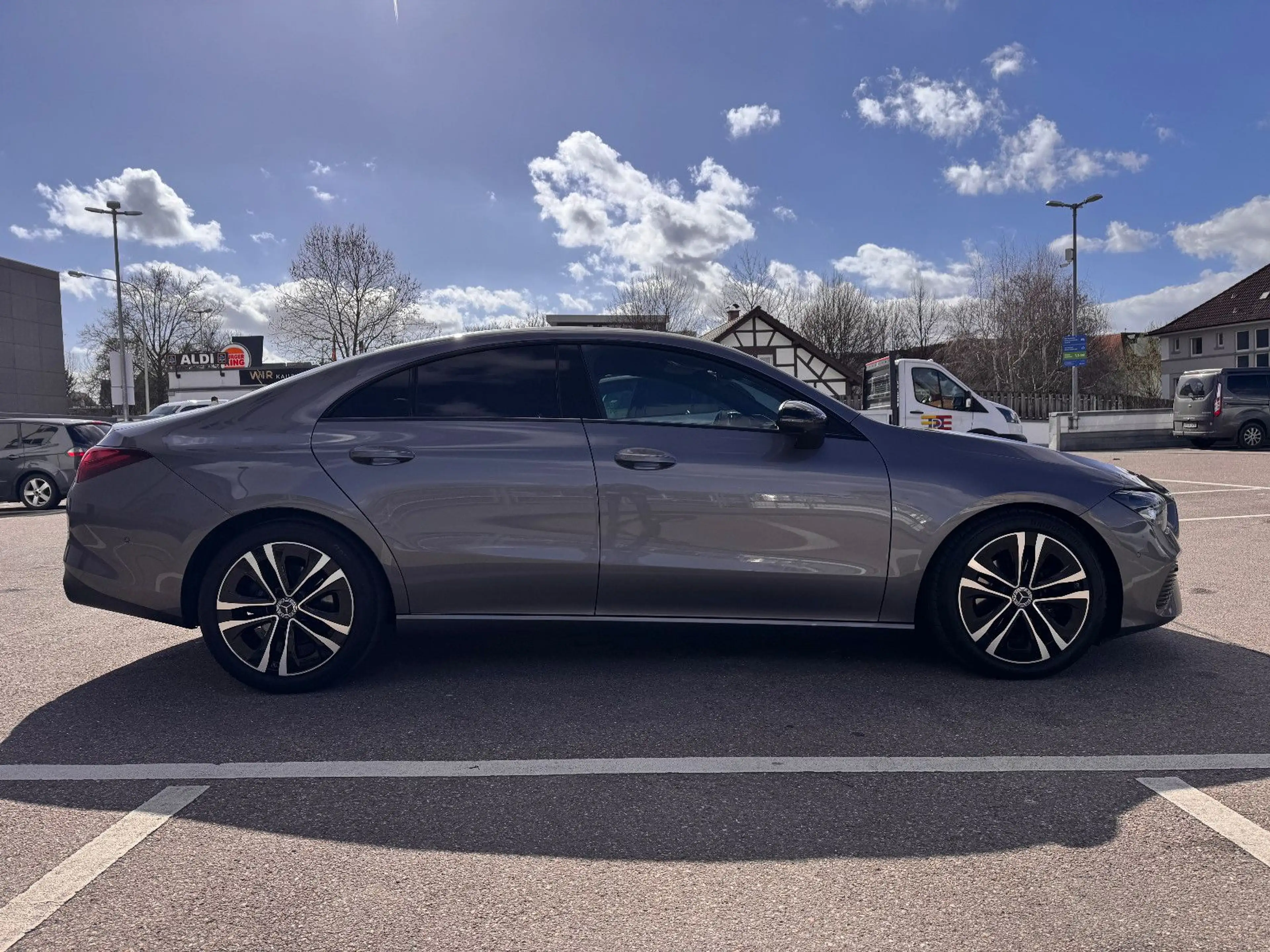 Mercedes-Benz CLA 200 d 8G DISTRONIC/360°/BURMSTER/STANDH. — photo 4