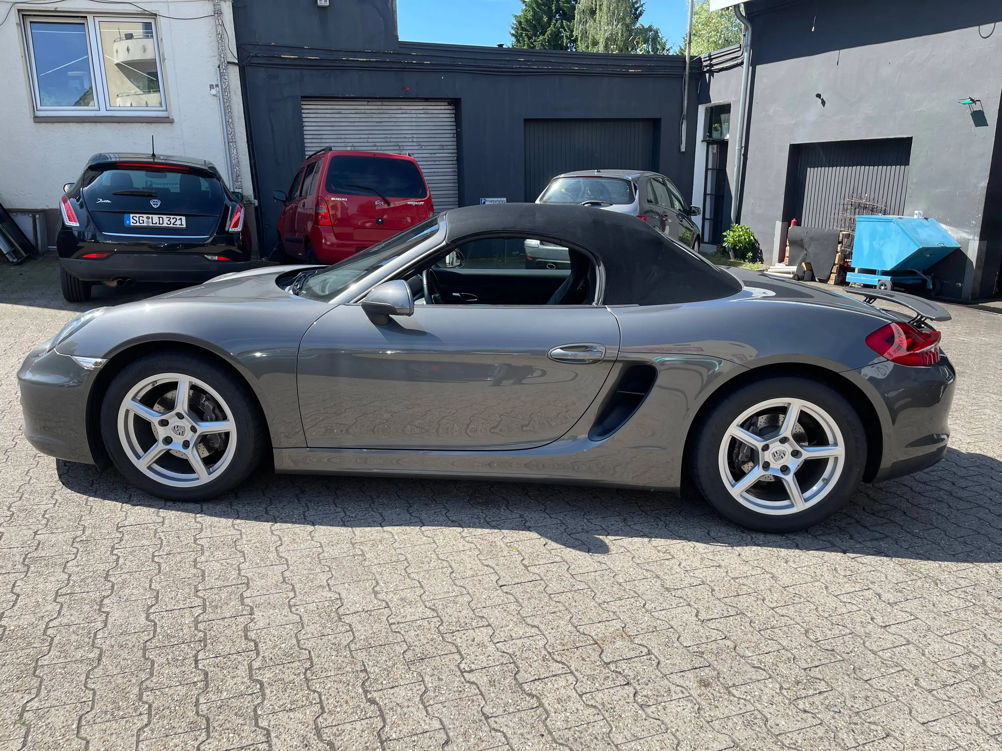 Porsche Boxster Traumzustand /Lackfrei/ SteinschlagFrei/Scheckheft Porsche Org. — photo 2