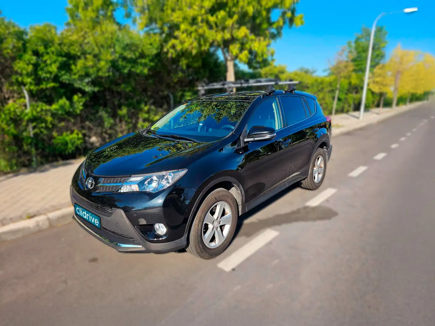 Toyota RAV 4 120D Advance 4x2 Negro - 2