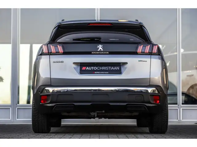 Peugeot 3008 view 4