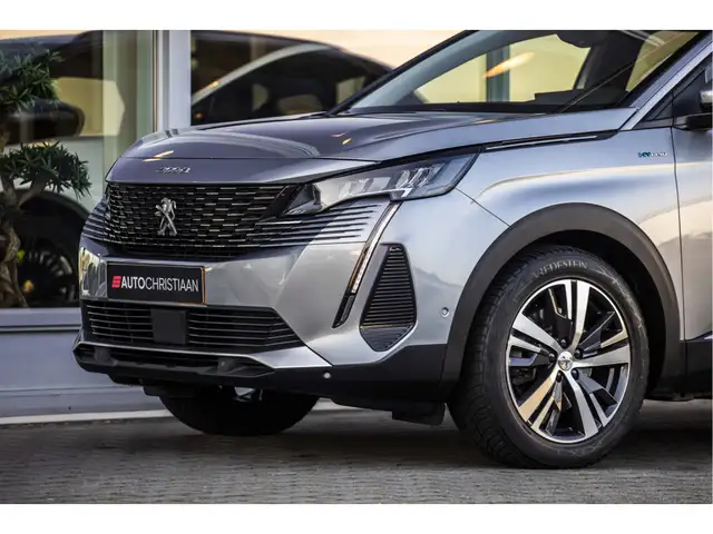 Peugeot 3008 view 13