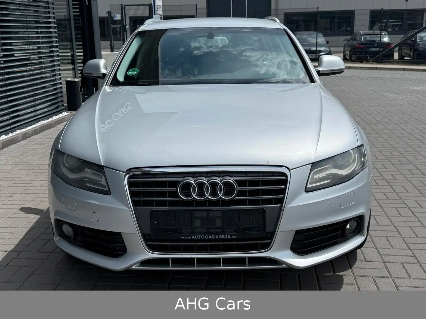 Audi A4 Avant Ambiente 2,0 TFSI, *XENON*TEMP*SHZ*2HAN Silber - 2