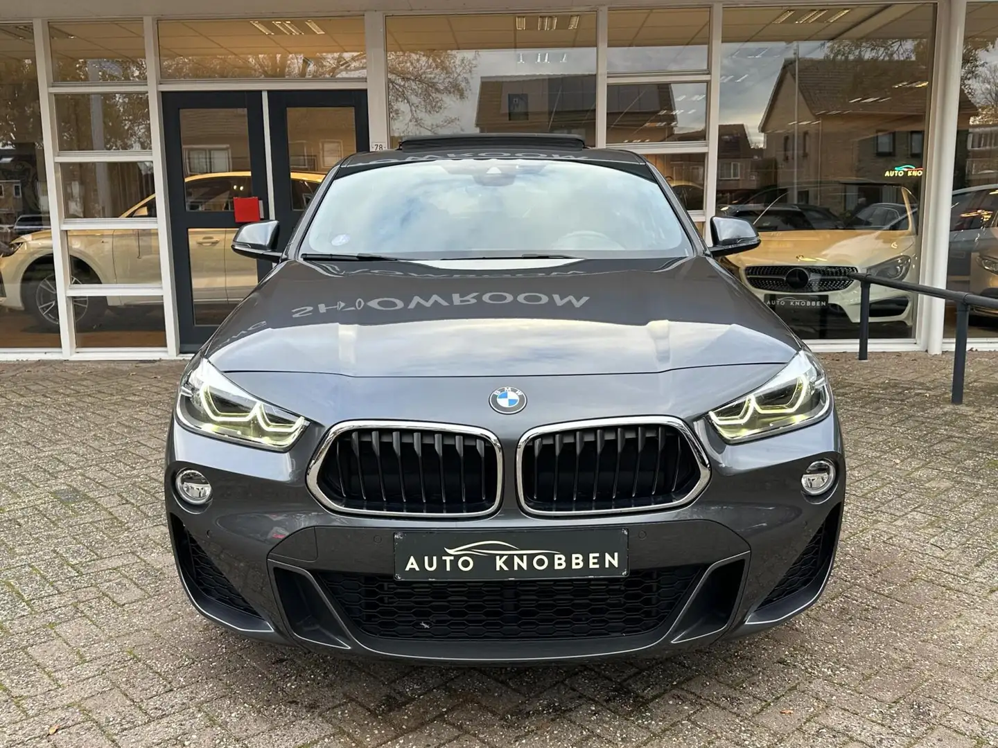 BMW X2 sDrive18i M-Sport Led, Pano, Camera, Climat, LM.. Grijs - 2