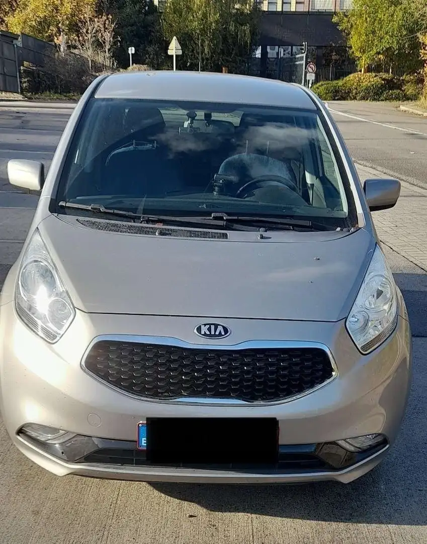 Kia Venga 1.4i Mind GPS,AIRCO,ALARM,CAMERA RECUL,VER.CENT. - 1