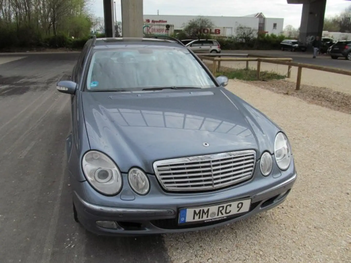 Mercedes-Benz E 500 E 500 T 4Matic Automatik Avantgarde Blue - 1