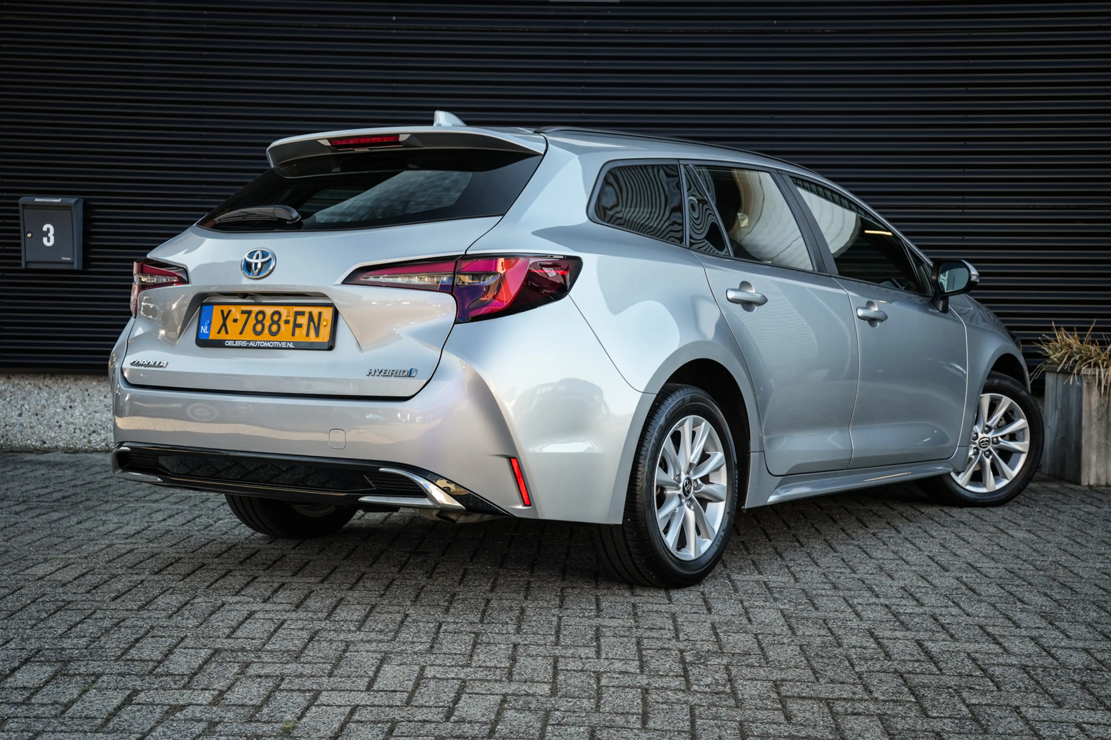Toyota Corolla Touring Sports Hybrid 140 Active | CarPlay | ACC | — photo 2