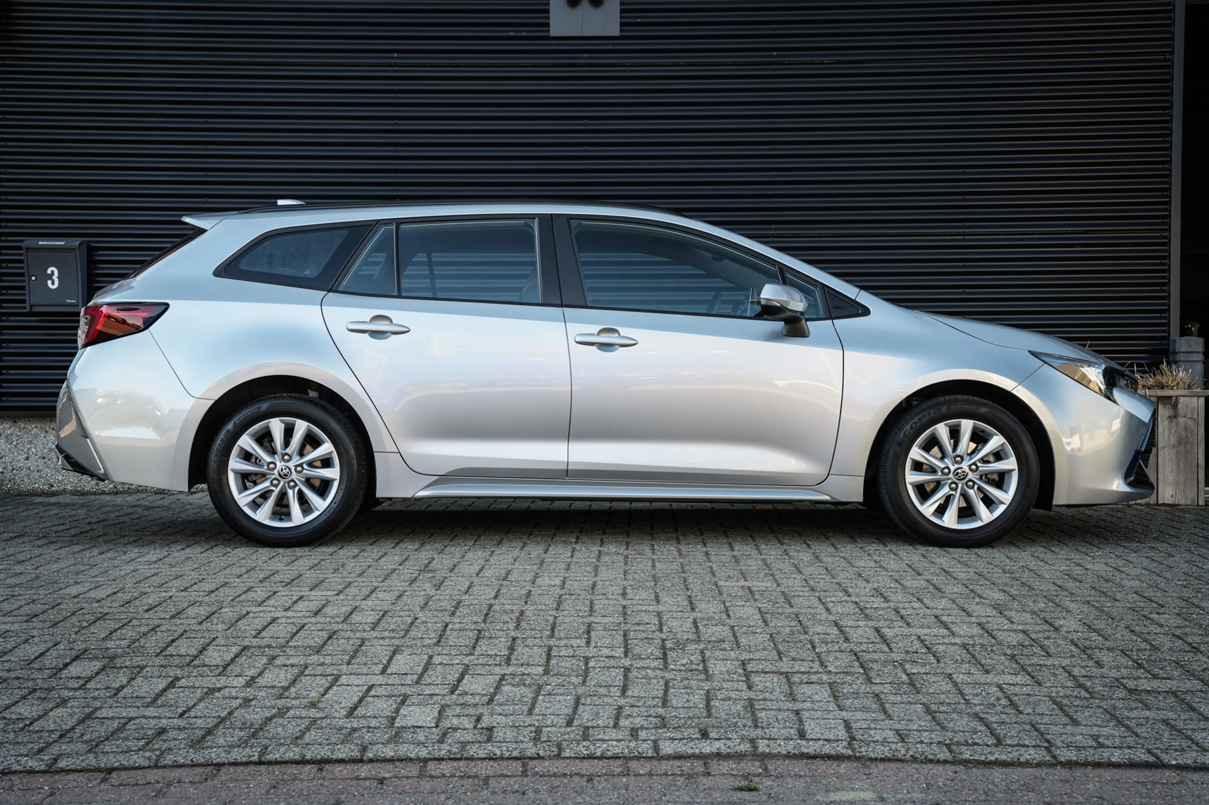 Toyota Corolla Touring Sports Hybrid 140 Active | CarPlay | ACC | — photo 20