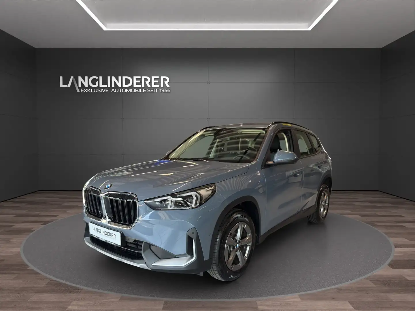 BMW X1 xDrive20d DrivingAssistPlus HUD harman/kardon Gri - 1