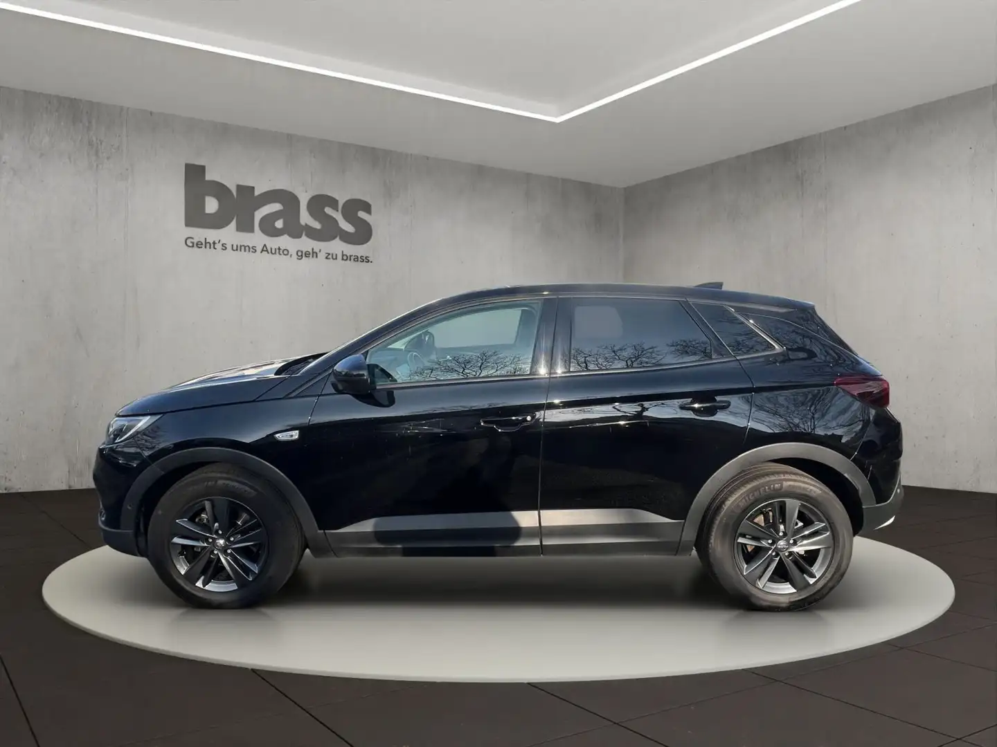 Opel Grandland X Design Line 1.2 Direct Injection Tur Schwarz - 2