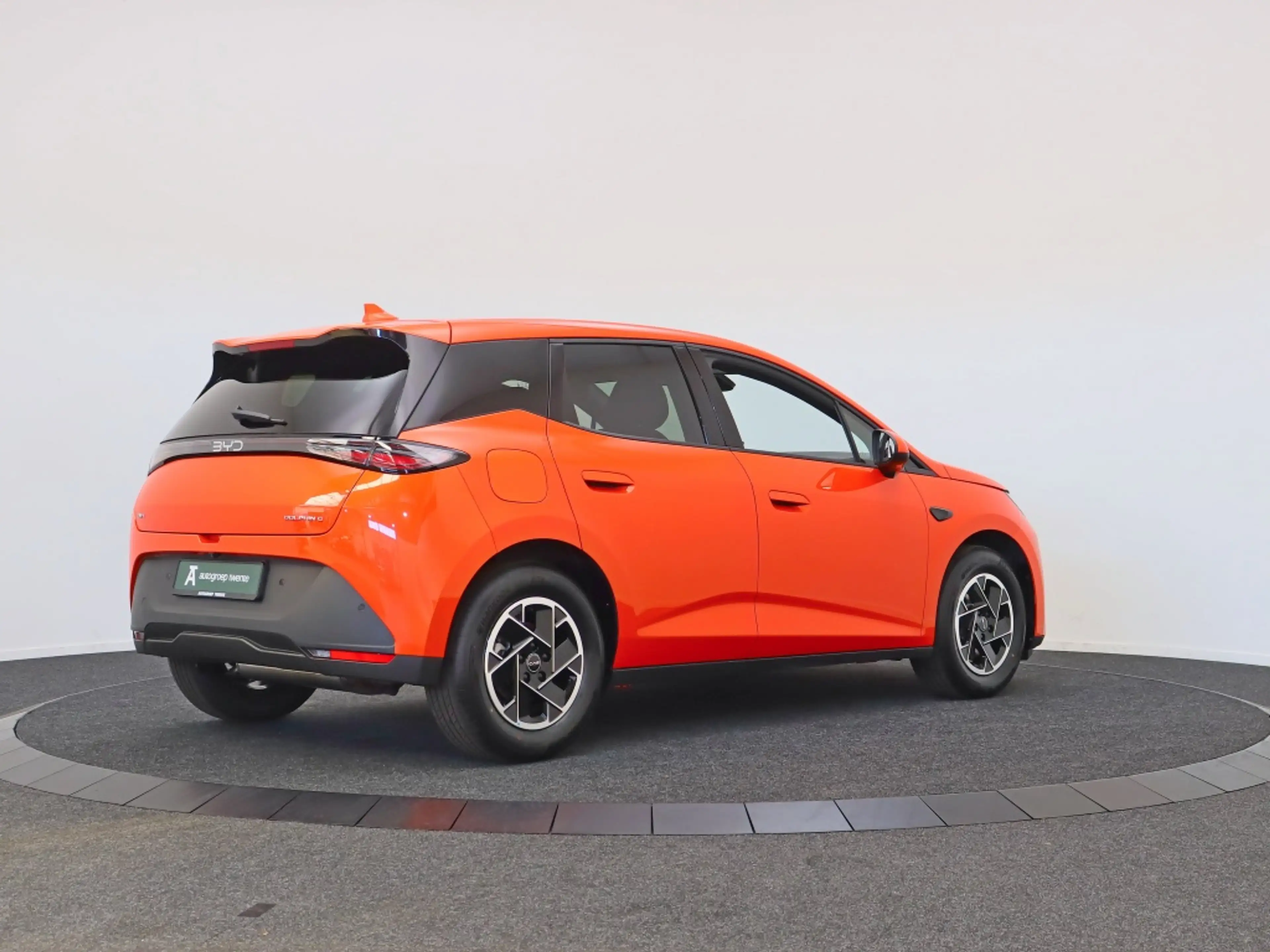 BYD Dolphin G 1.5L DM-i Boost | BYD Dealer | Private lease 499 p — photo 2