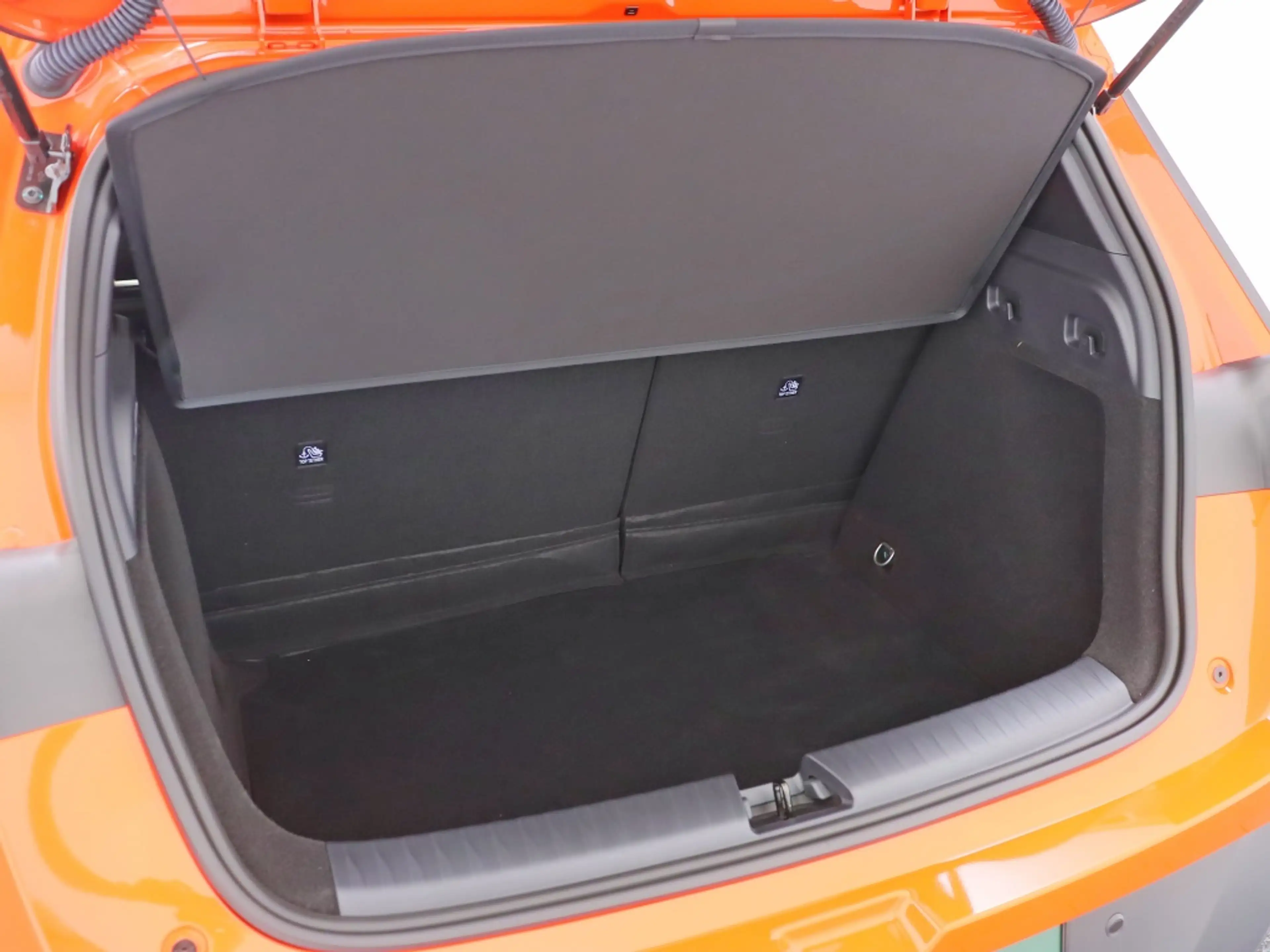 BYD Dolphin G 1.5L DM-i Boost | BYD Dealer | Private lease 499 p — photo 15