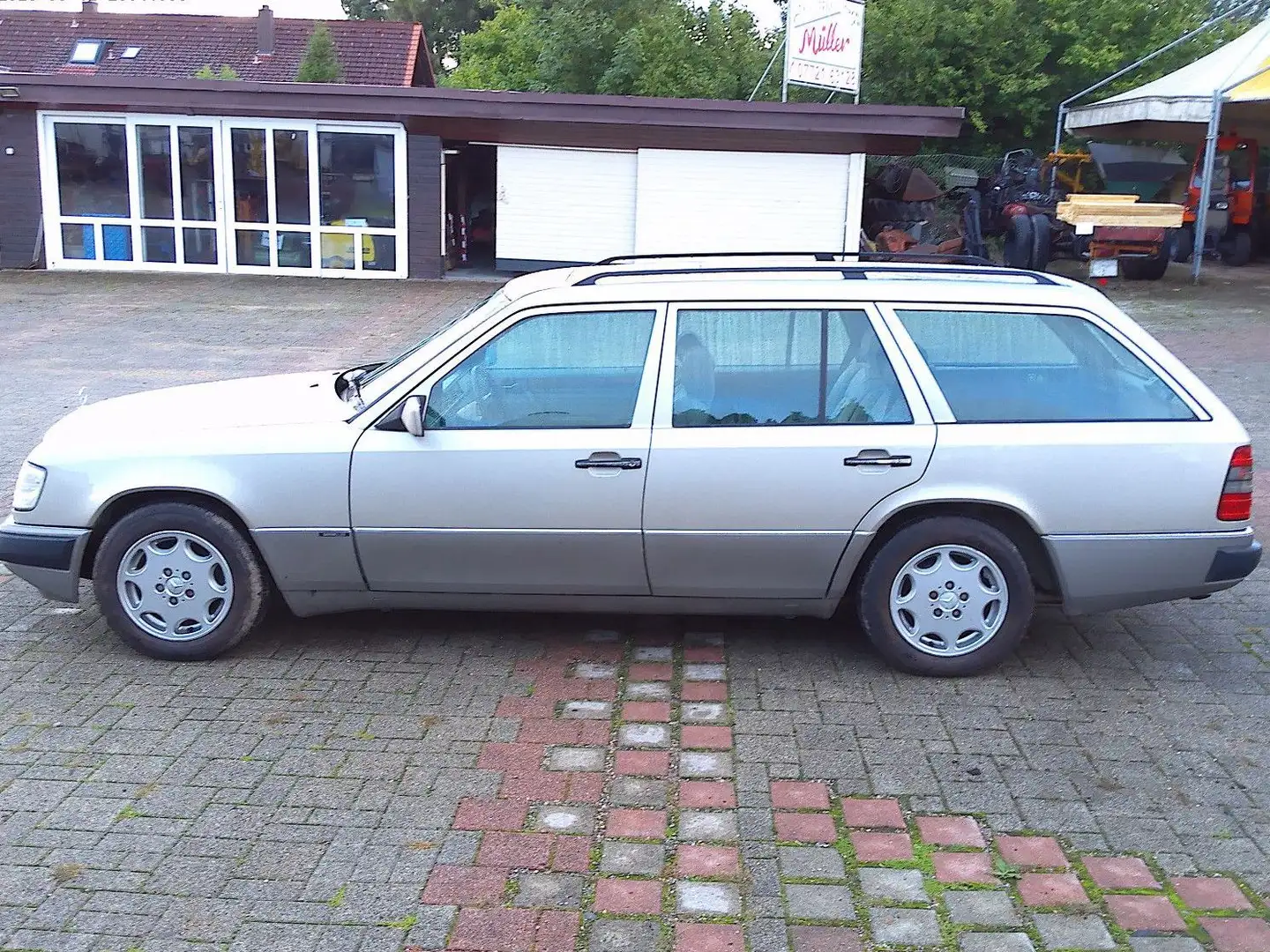 Mercedes-Benz T-Class T 124 , 200TE Gold - 1