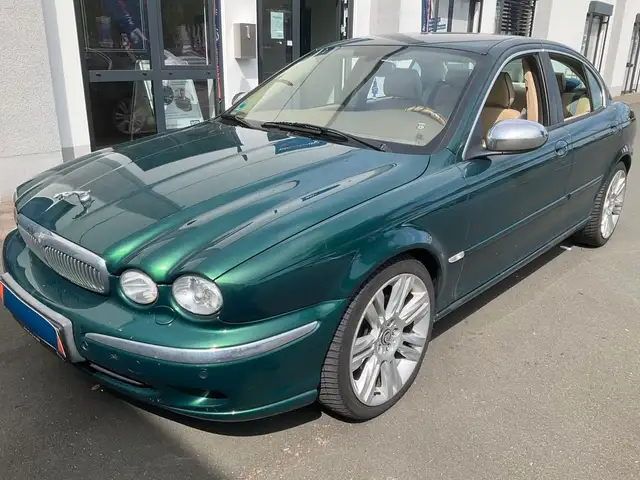 Jaguar X-Type 3.0 V6 Executive Navi*Leder*Xenon*TÜV neu
