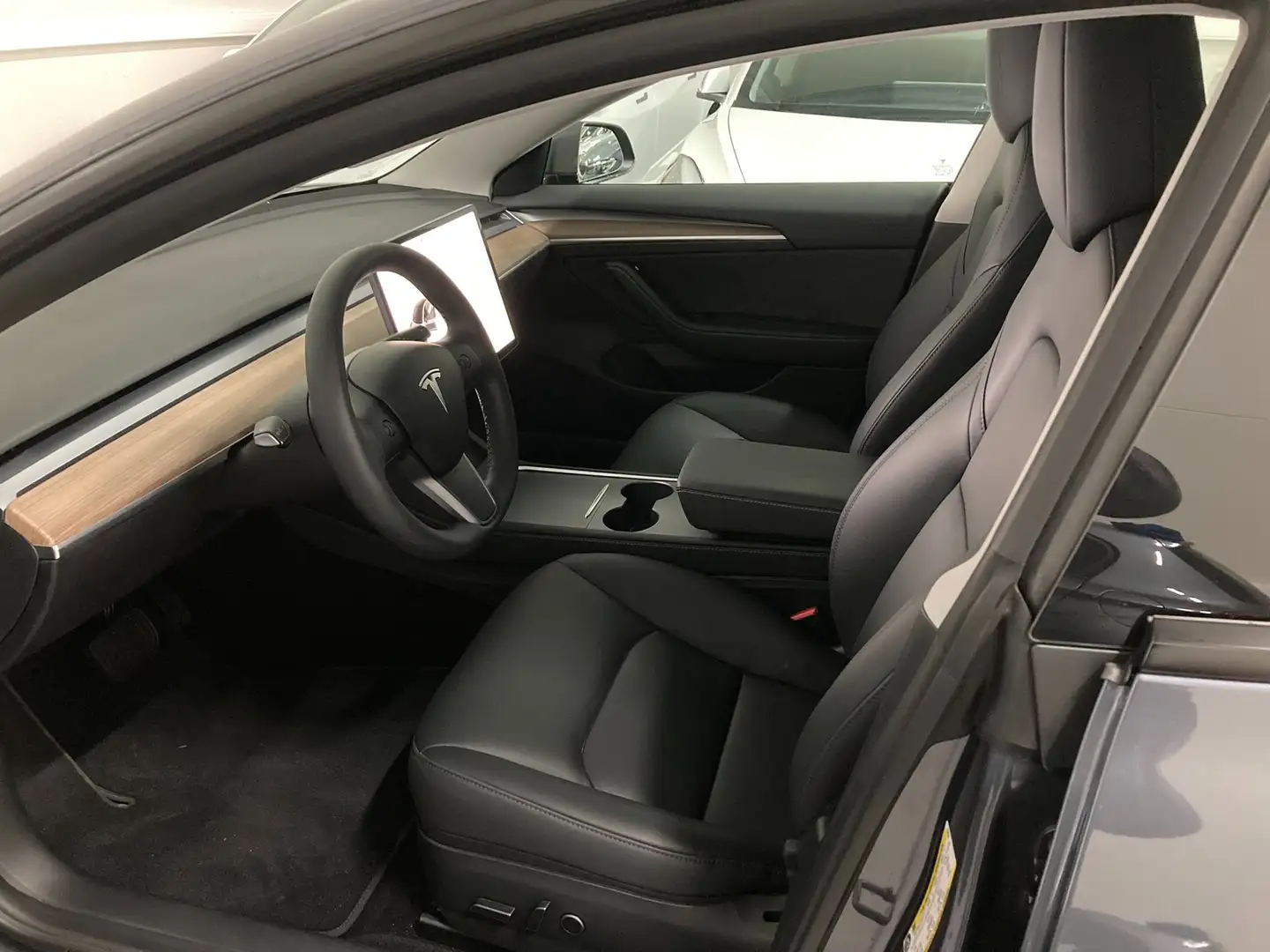 Tesla Model 3 55kWh StandardPlus - 48.000 Km - 21.900 € + Btw Grijs - 2