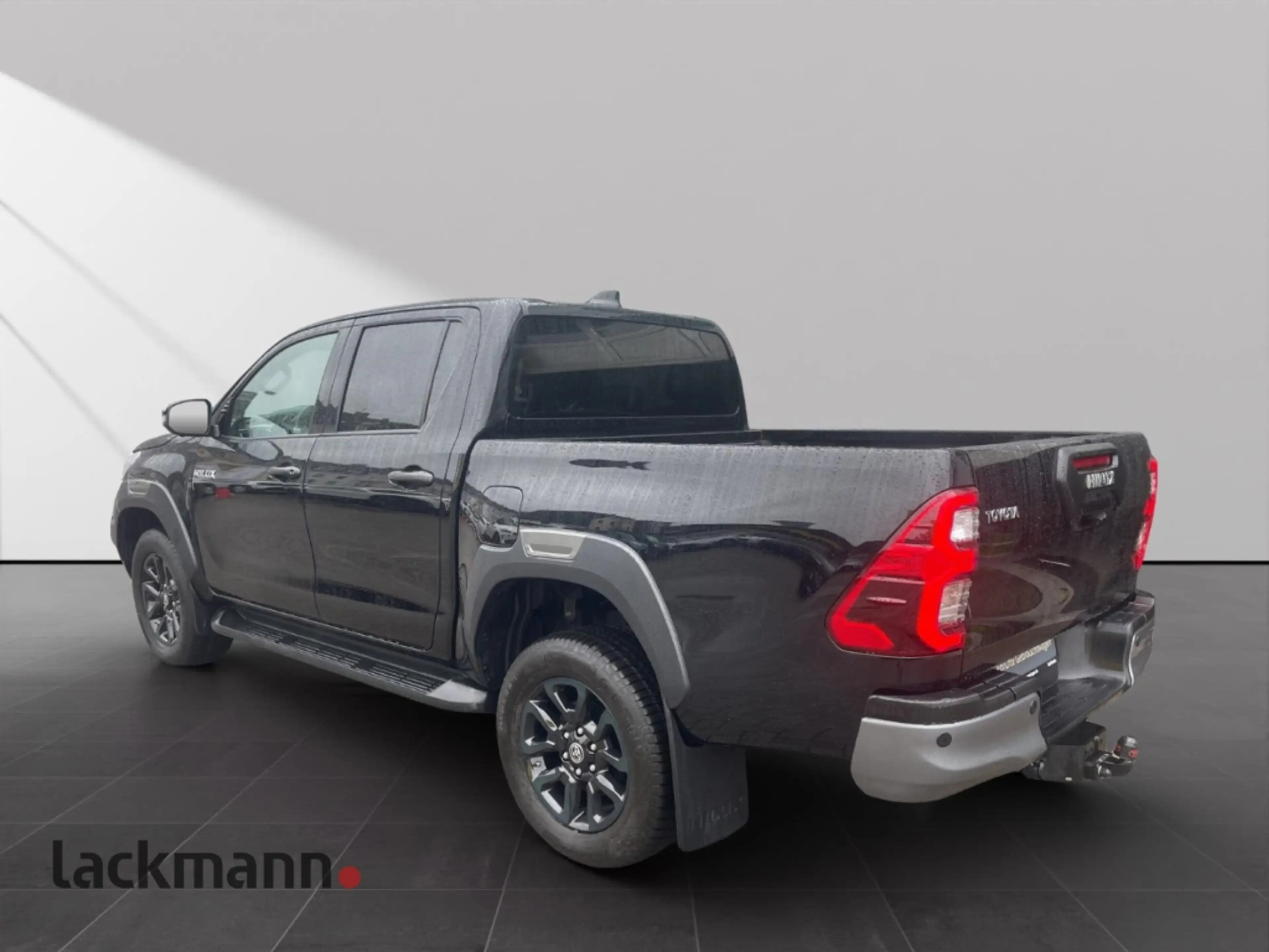 Toyota Hilux 2.8 Double Cab Invincible 4x4*AHK*Navi*JBL — photo 7