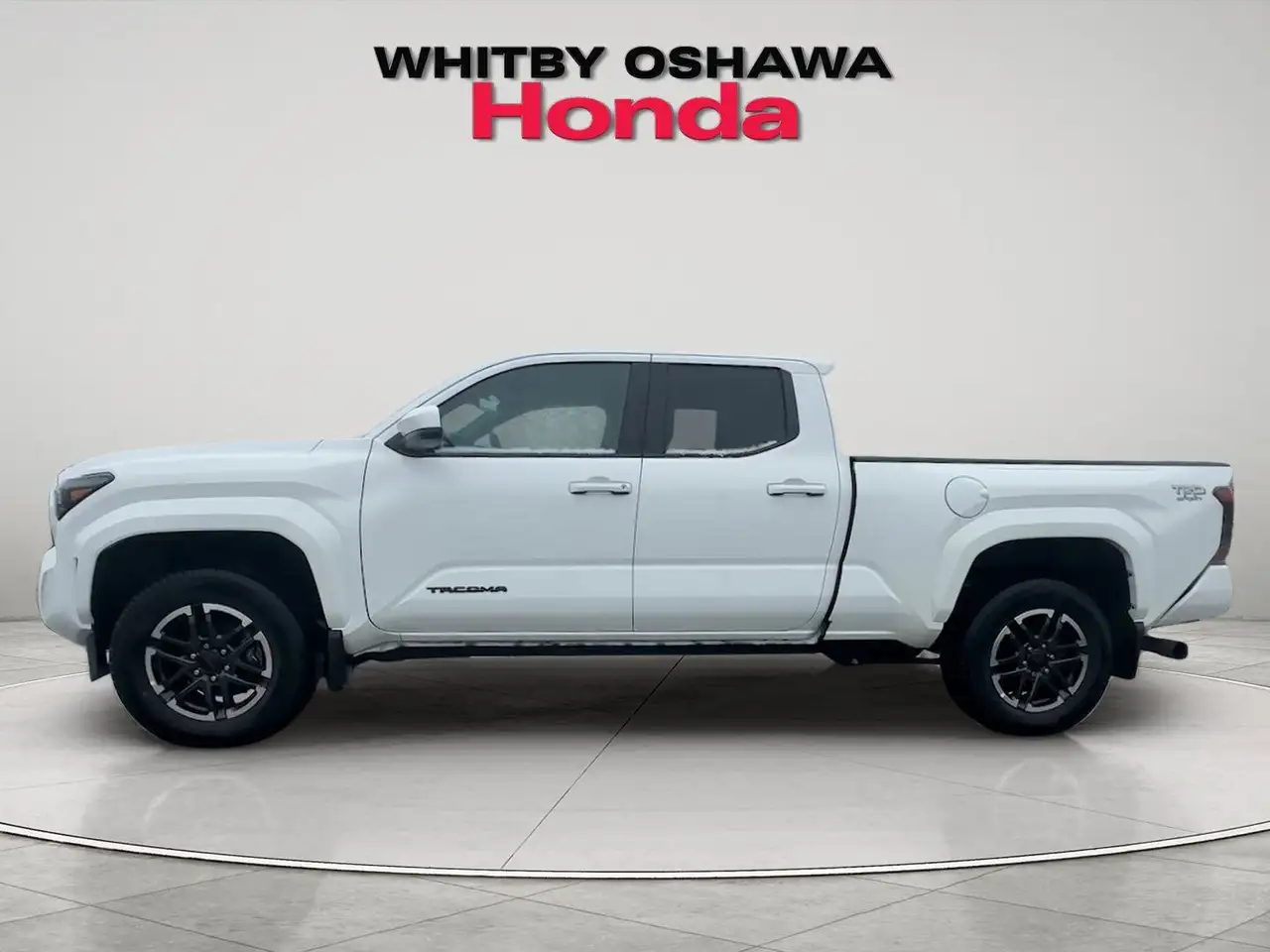 Toyota Tacoma снимка Toyota Tacoma