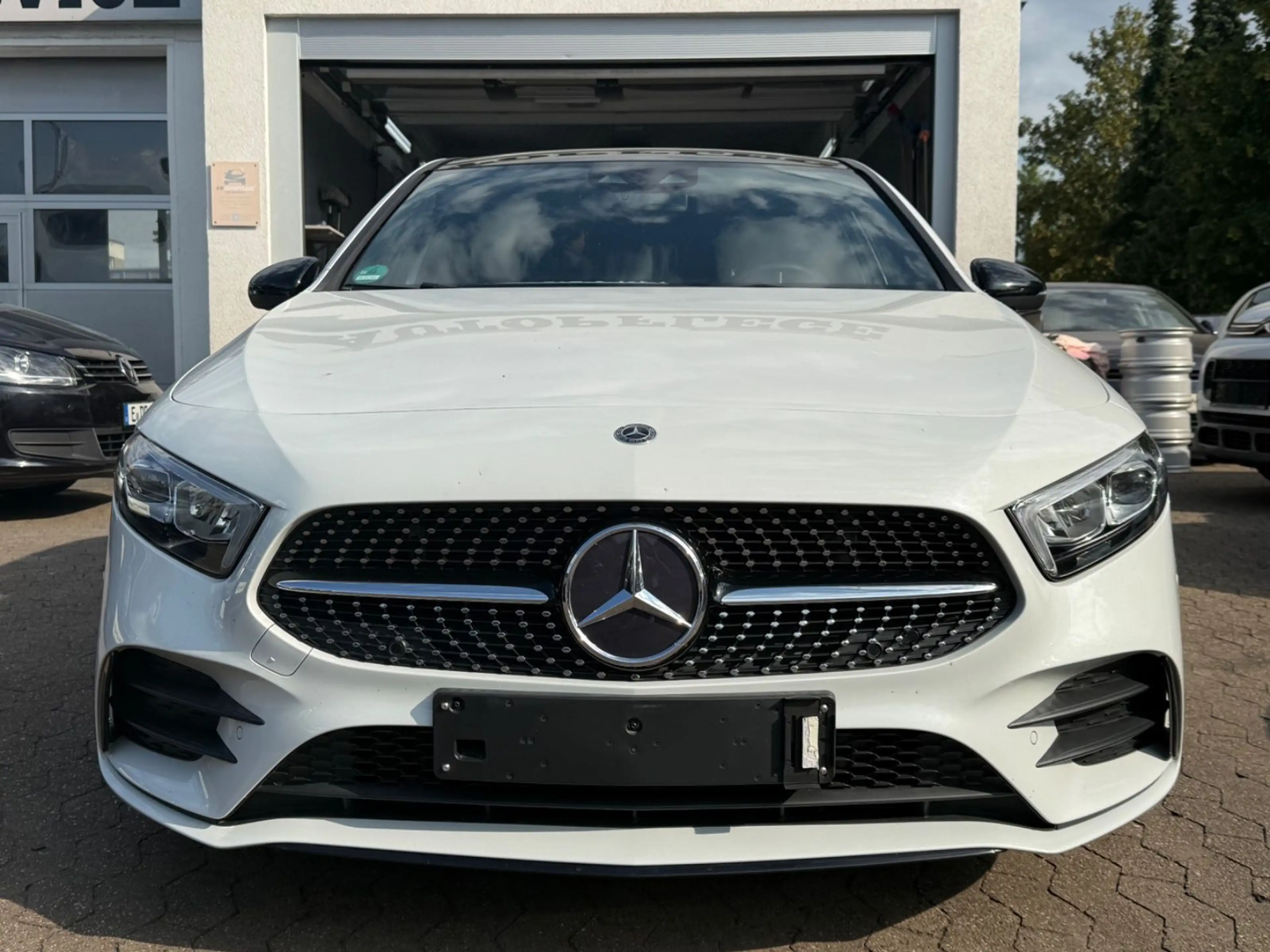 Mercedes-Benz A 250 Limousine*AMG*Night-Paket*Pano*ACC — photo 3