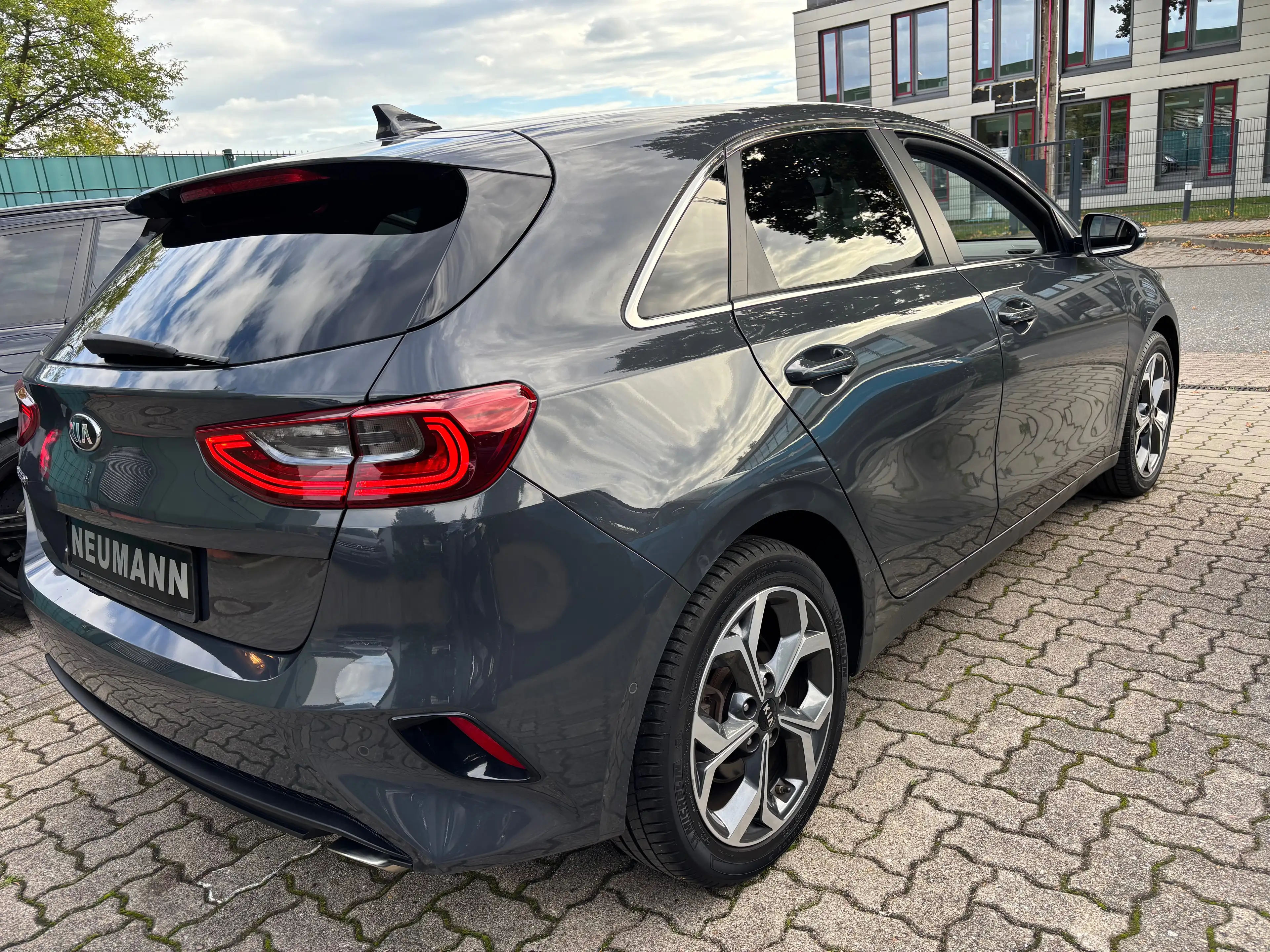 Kia Ceed / cee'd Spirit — photo 5