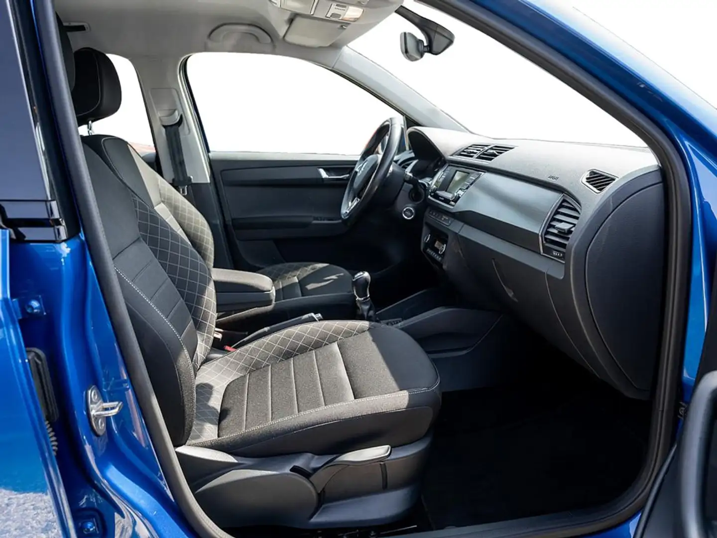Skoda Fabia Combi 1.2 TSI Style AHK LED ALU TEMPOMA Blau - 2