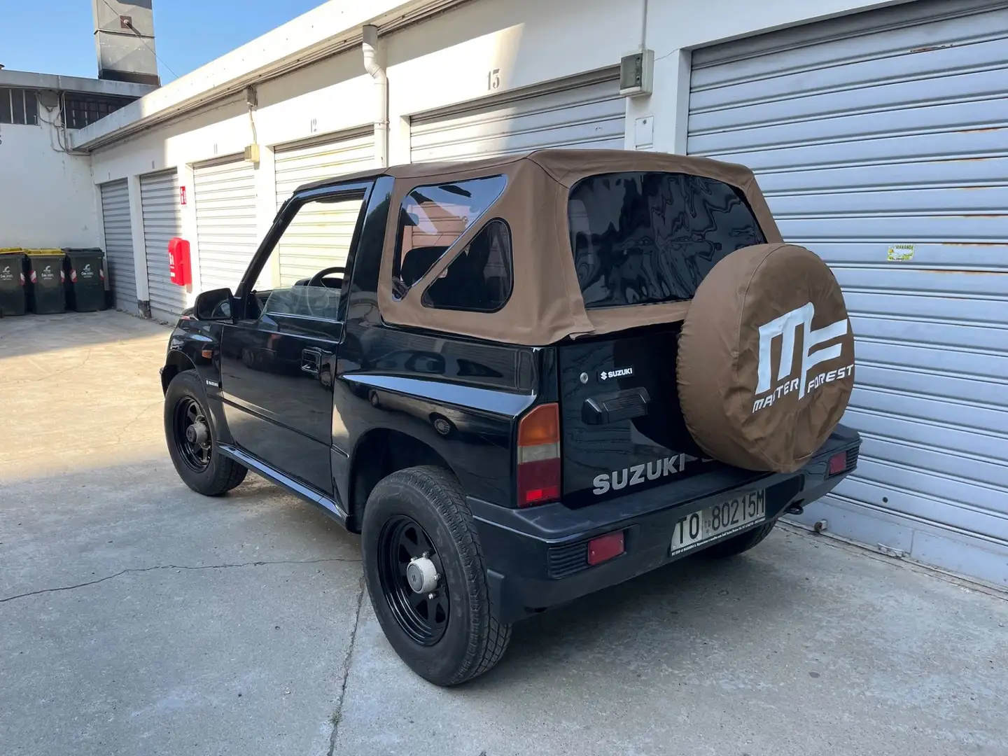 Suzuki Vitara 1.6 Cabriolet JLX Nero - 2