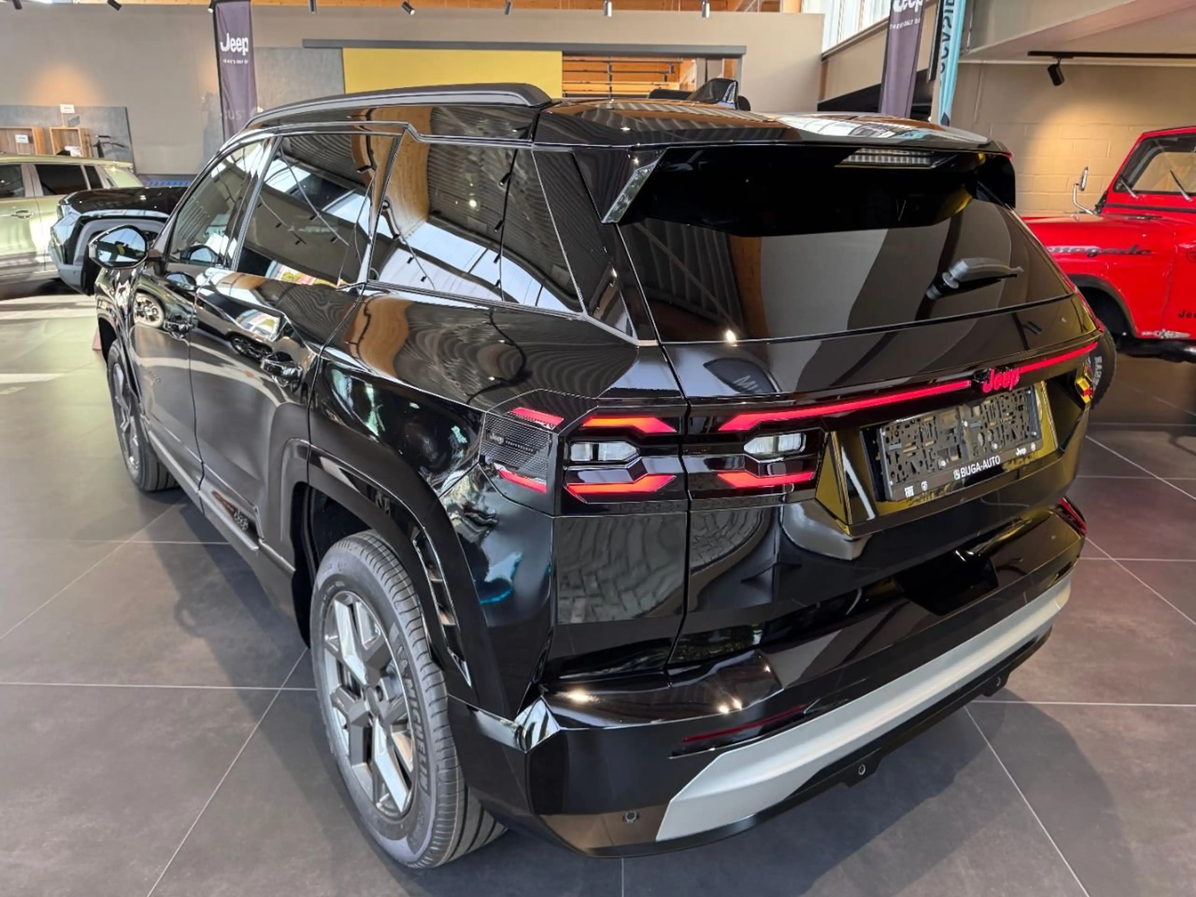 Jeep Compass First Edition E-Hybrid — photo 5