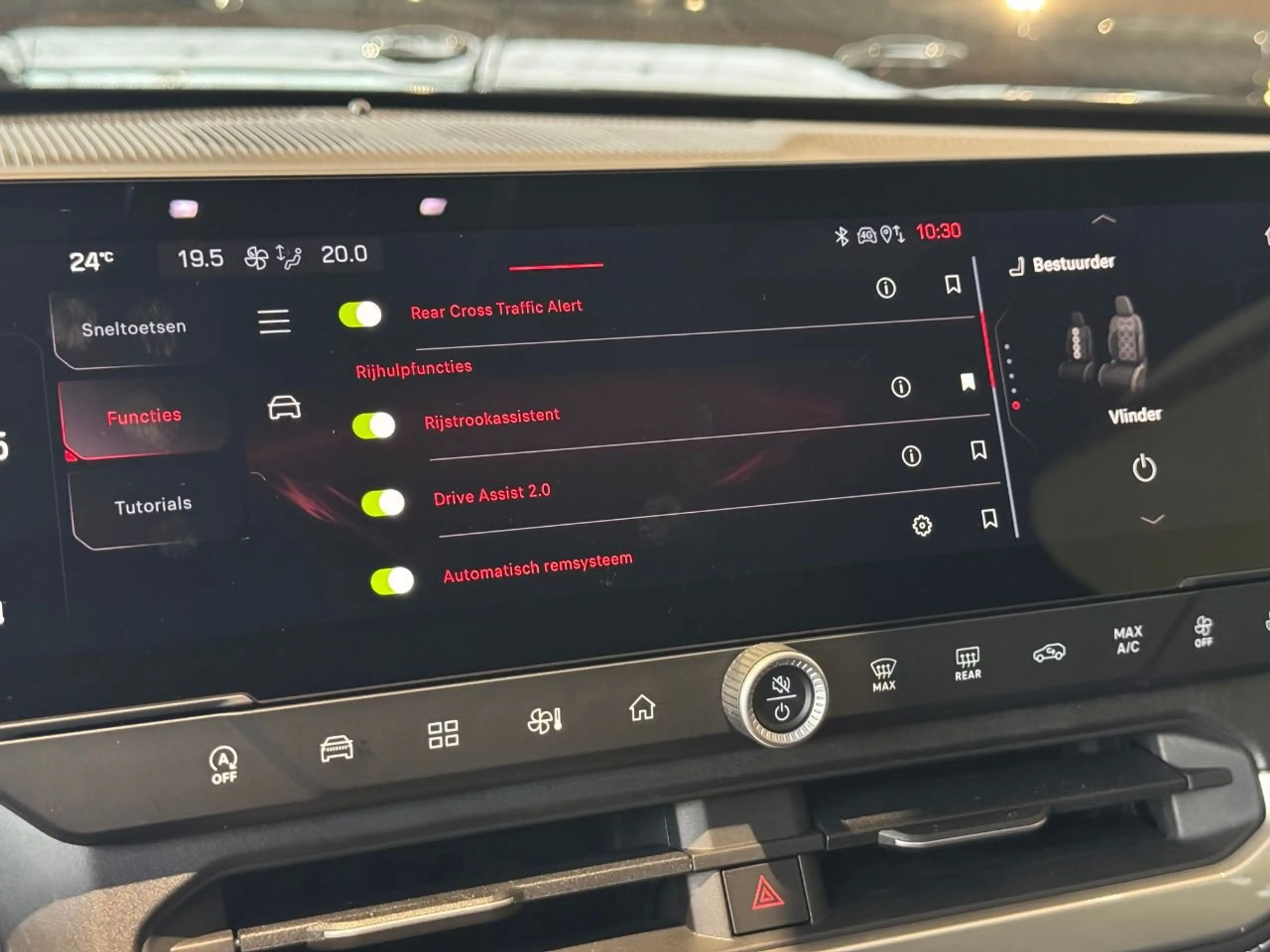 Jeep Compass First Edition E-Hybrid — photo 24