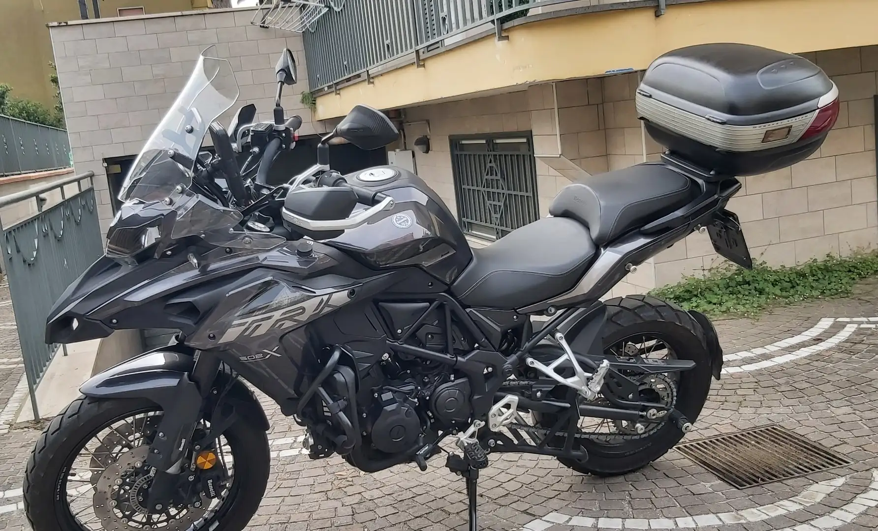 Benelli TRK 502 TRK502X Nero - 2