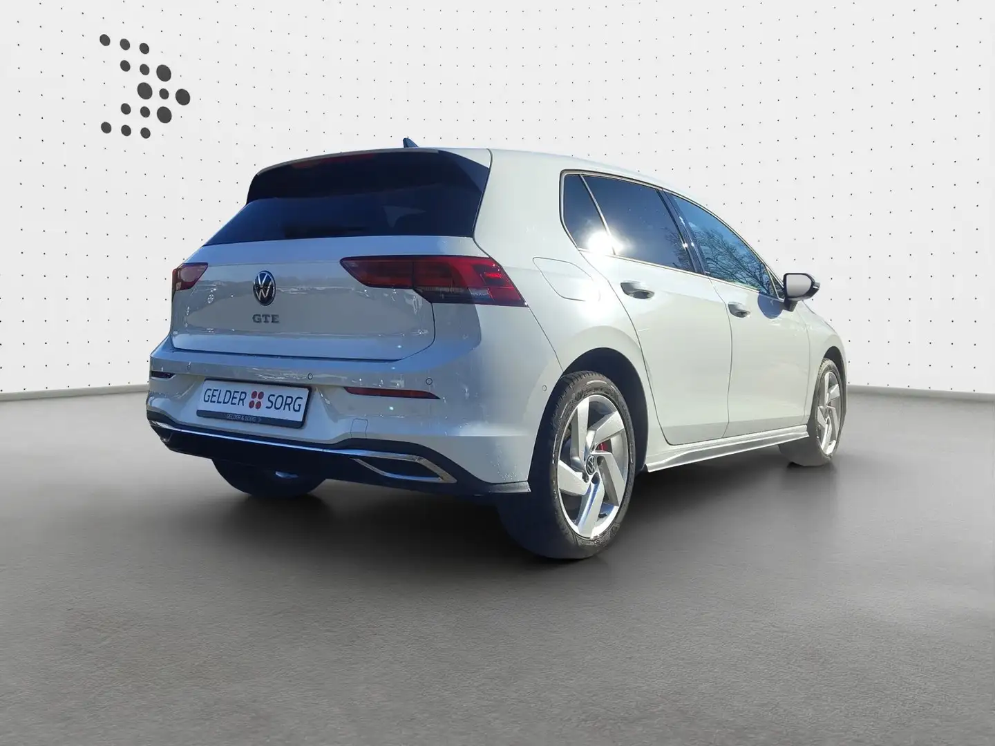 Volkswagen Golf GTE GTE 1.4 eTSI RFK*ACC*AHK*Digital*Pano Белый - 2