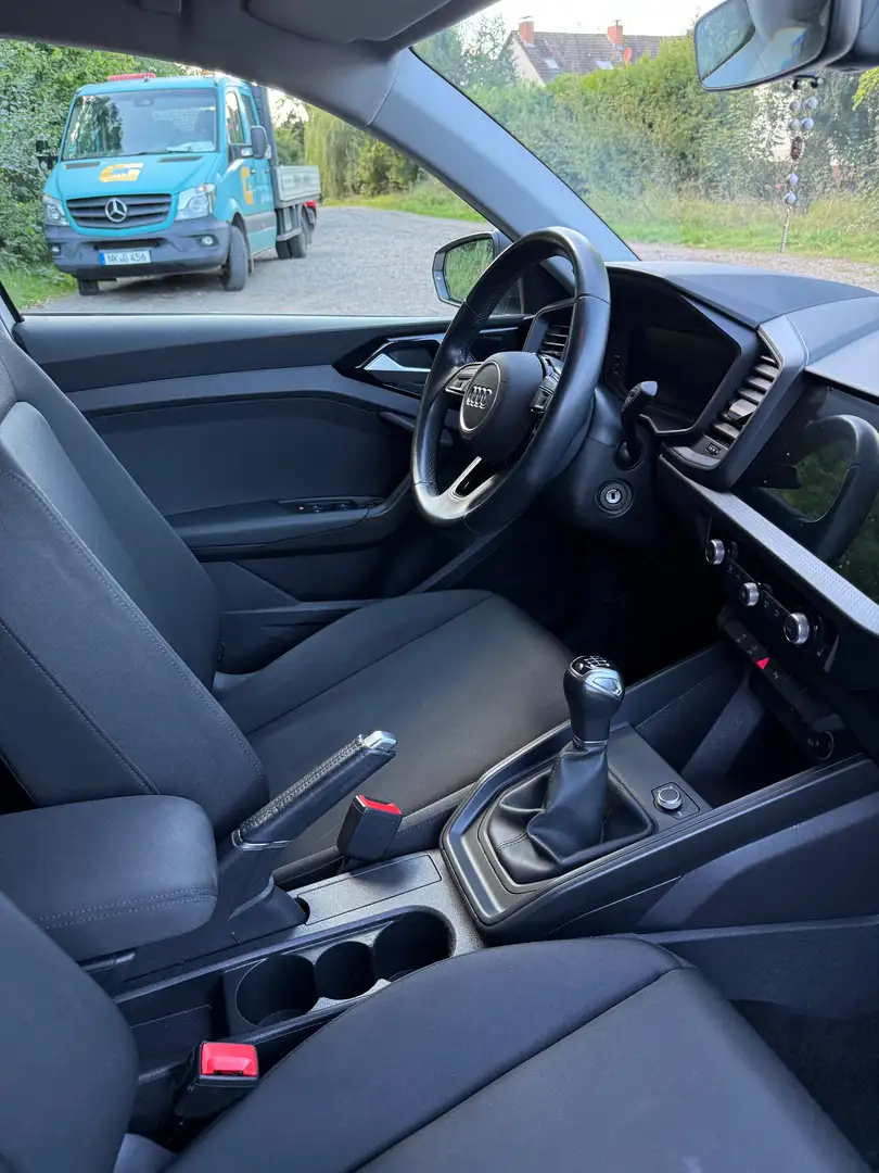 Audi A1 A1 30 TFSI Sportback Weiß - 2