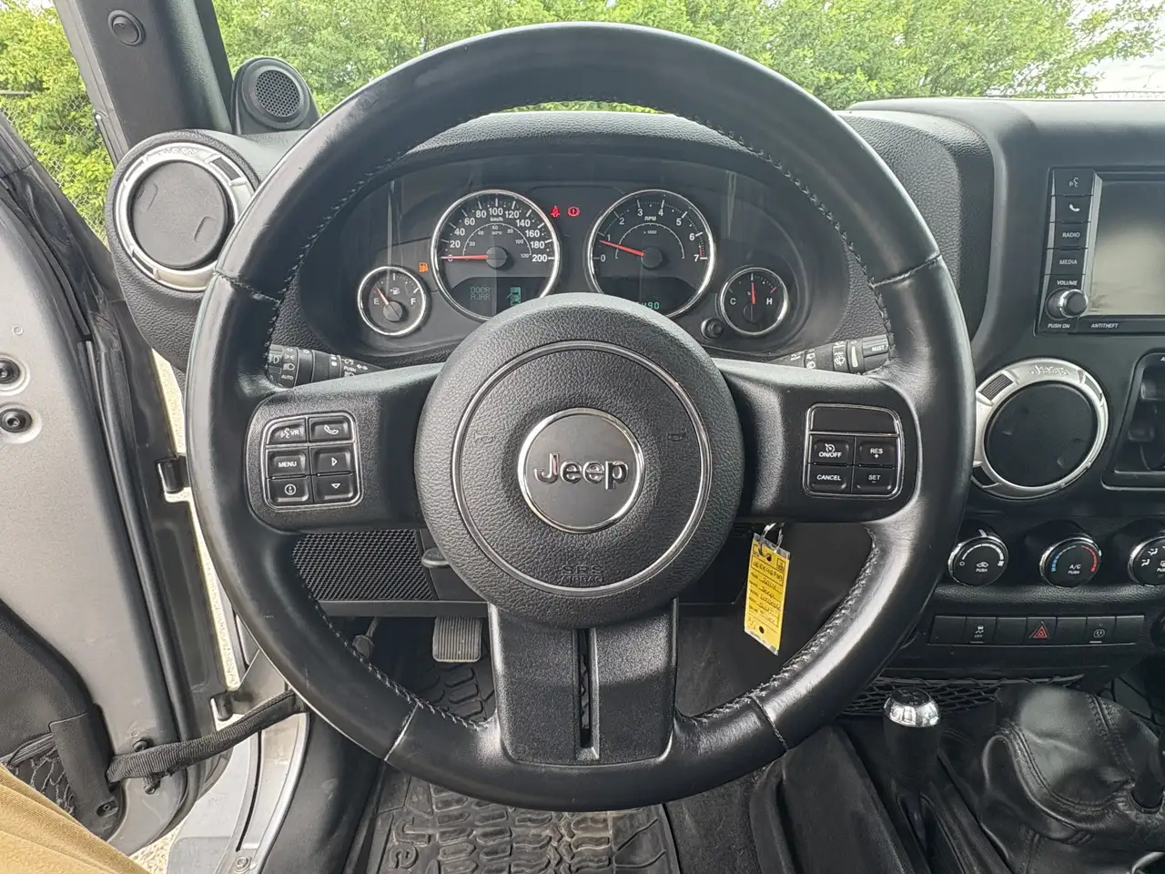 Jeep Wrangler снимка Jeep Wrangler