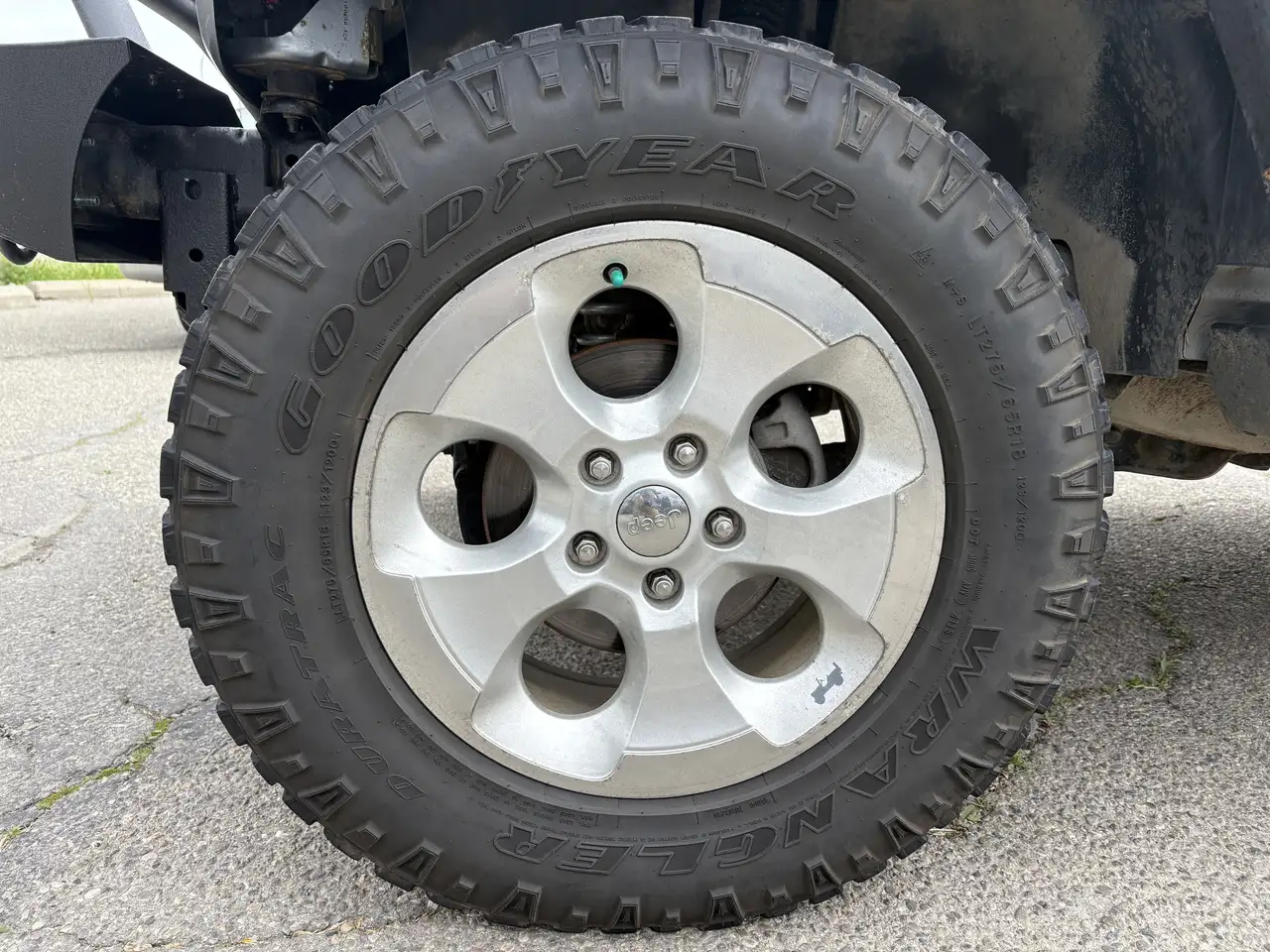 Jeep Wrangler снимка Jeep Wrangler