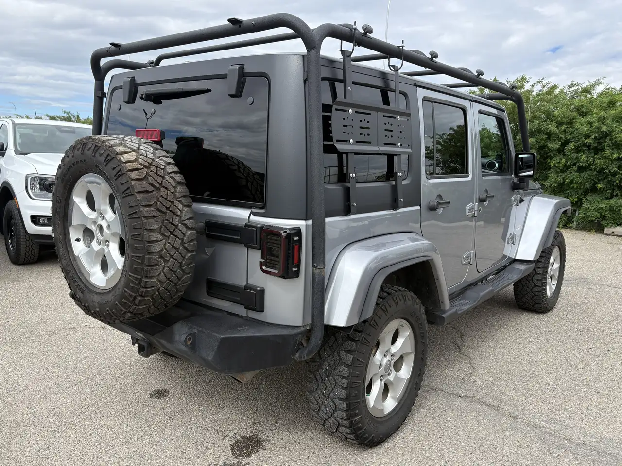 Jeep Wrangler снимка Jeep Wrangler