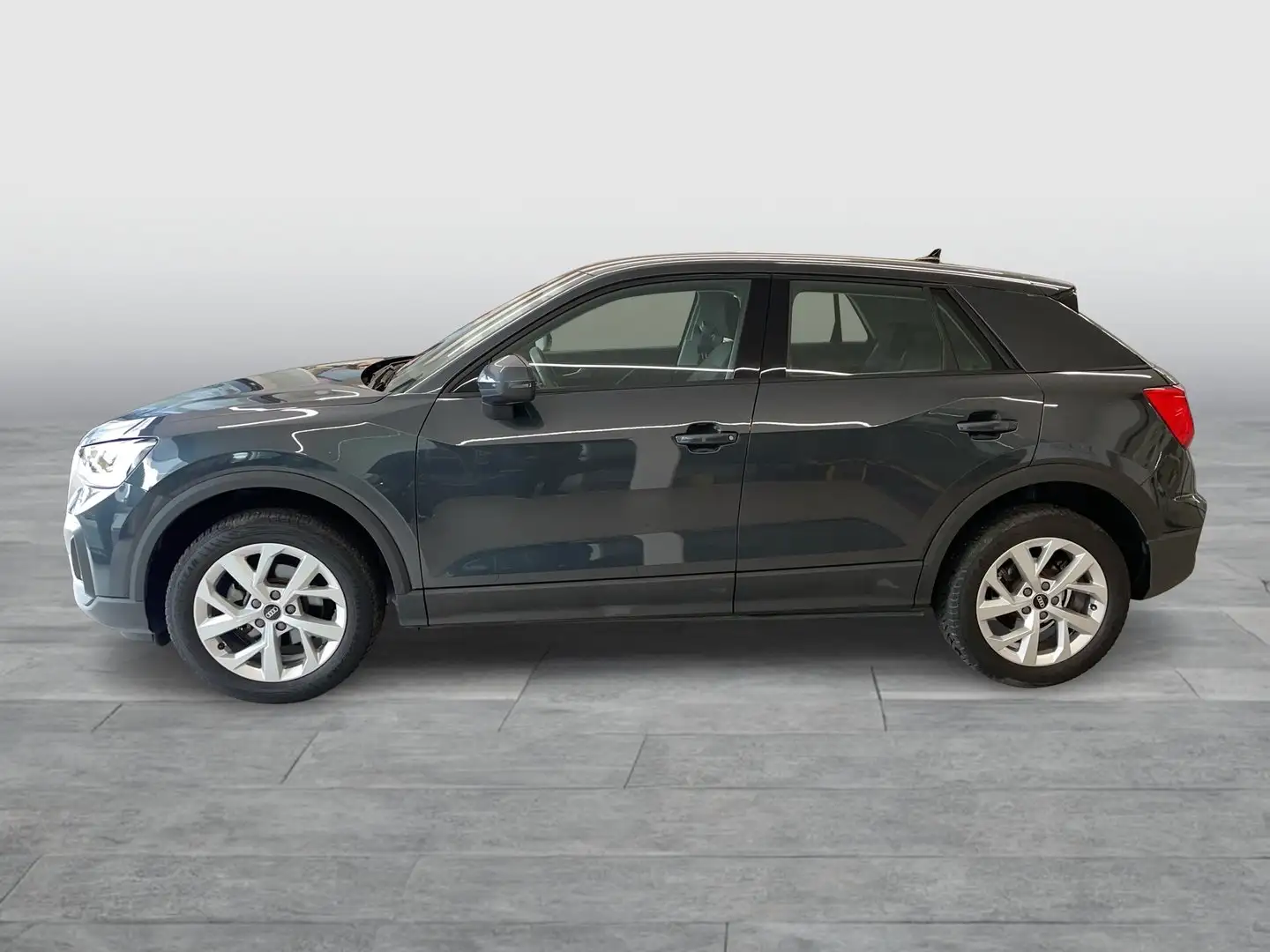 Audi Q2 35 TFSI Grau - 2