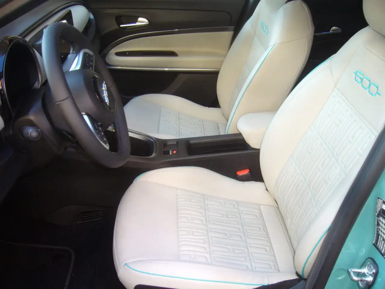 Fiat 600 Hybrid DCT6 MHEV La Prima Aziendale Stellantis, миниатюра 15