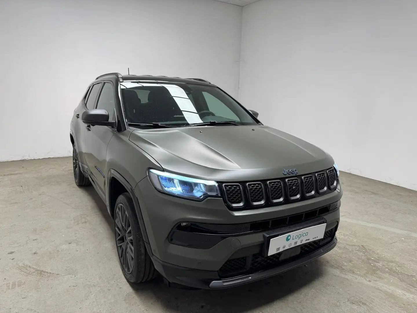 Jeep Compass 1.3 Turbo T4 PHEV 80 Anniversario Vert - 1