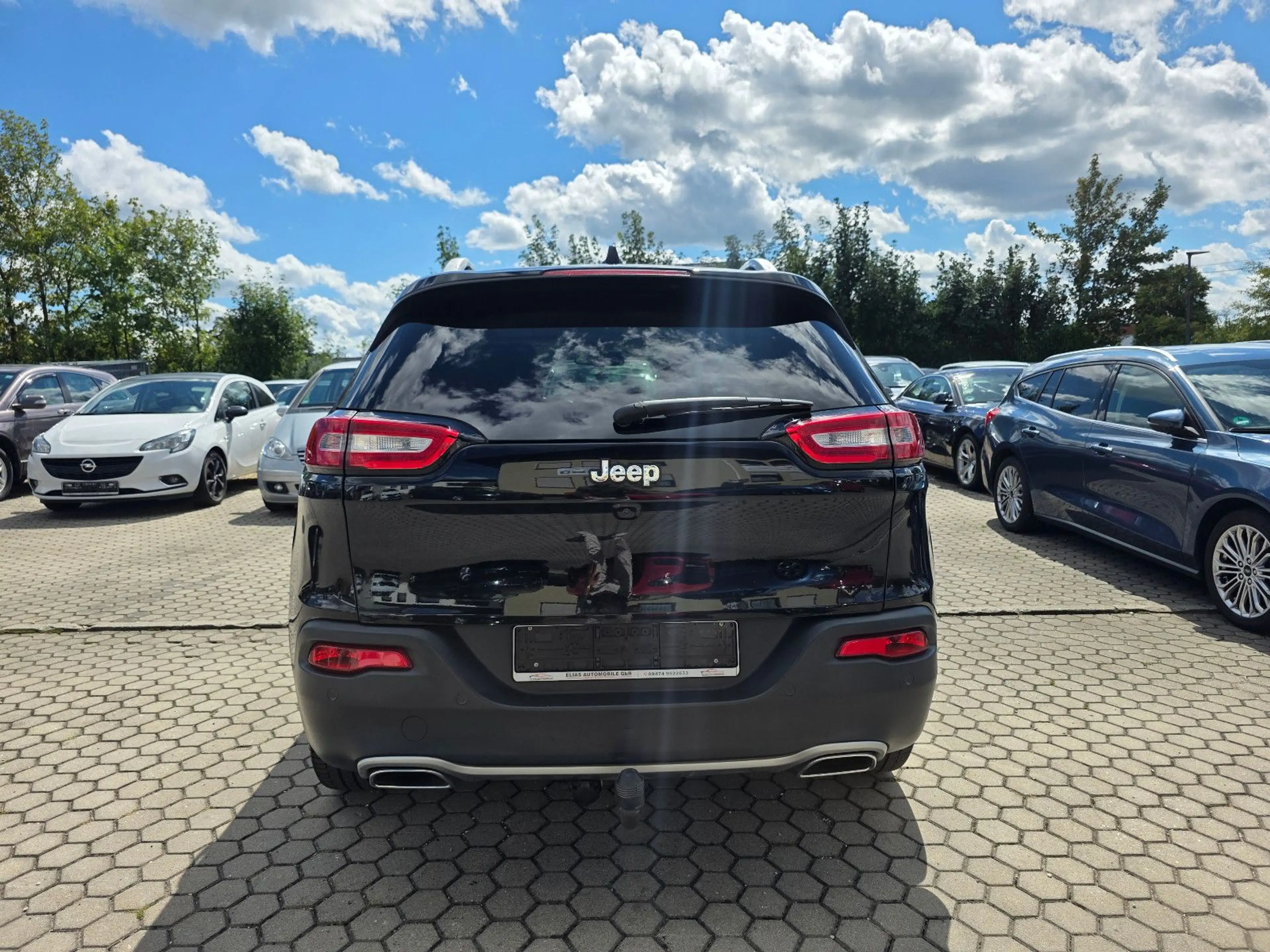 Jeep Cherokee Limited 4WD — photo 4