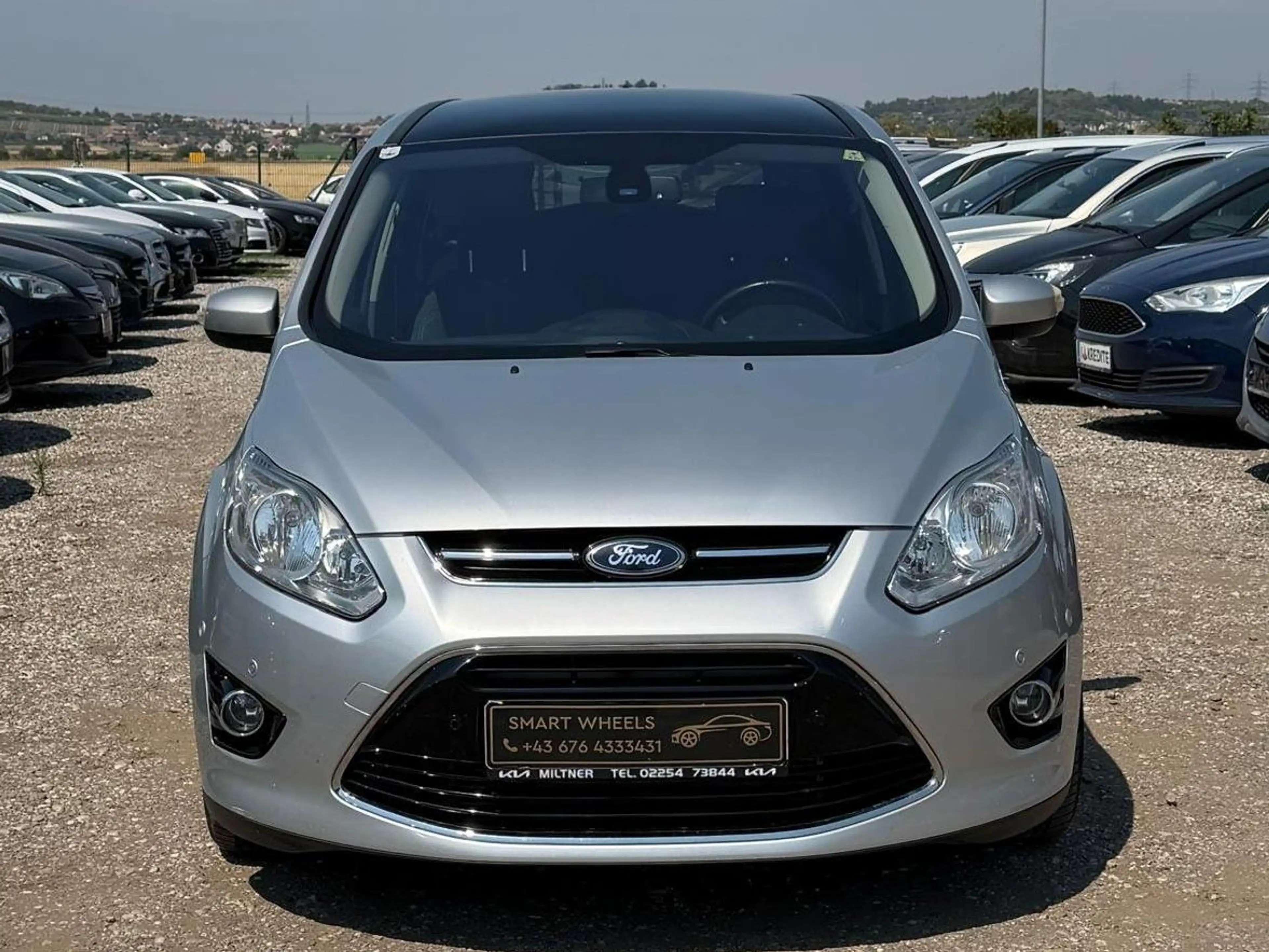 Ford Grand C-Max Titanium — photo 8