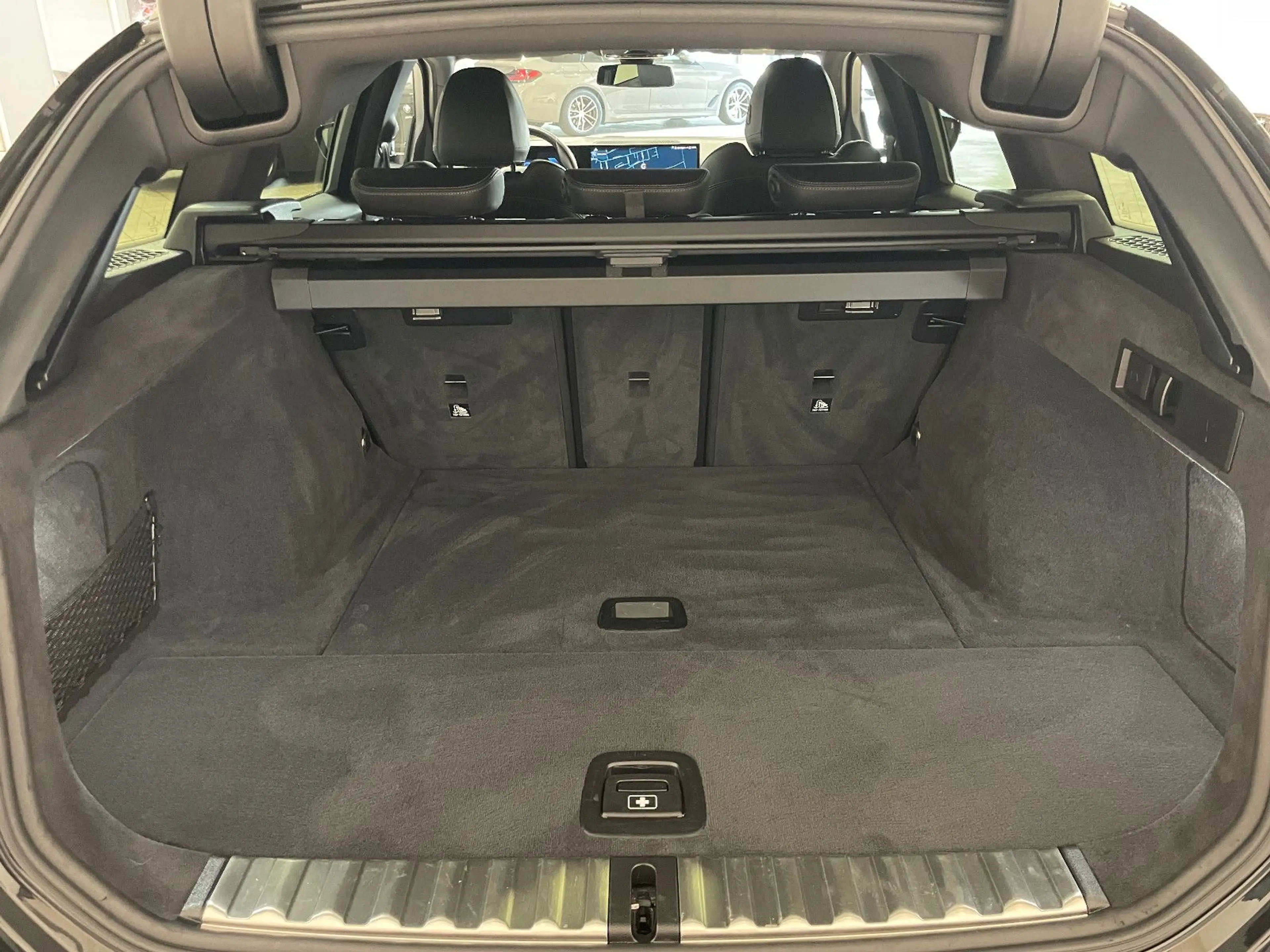 BMW 320 d Touring FACELIFT*Sport Sitze*ACC*LED*M — photo 18