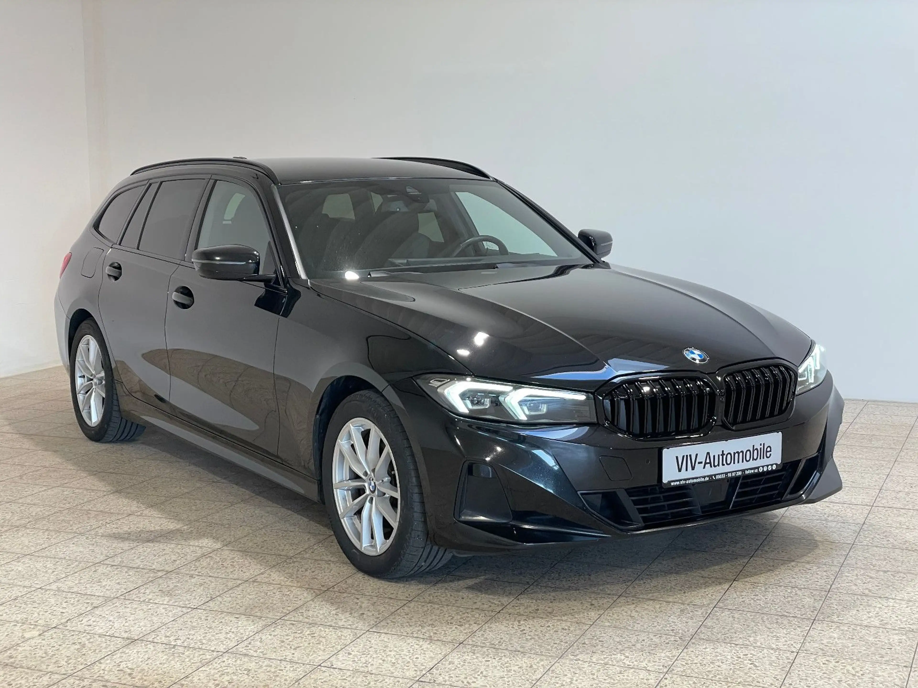 BMW 320 d Touring FACELIFT*Sport Sitze*ACC*LED*M — photo 3