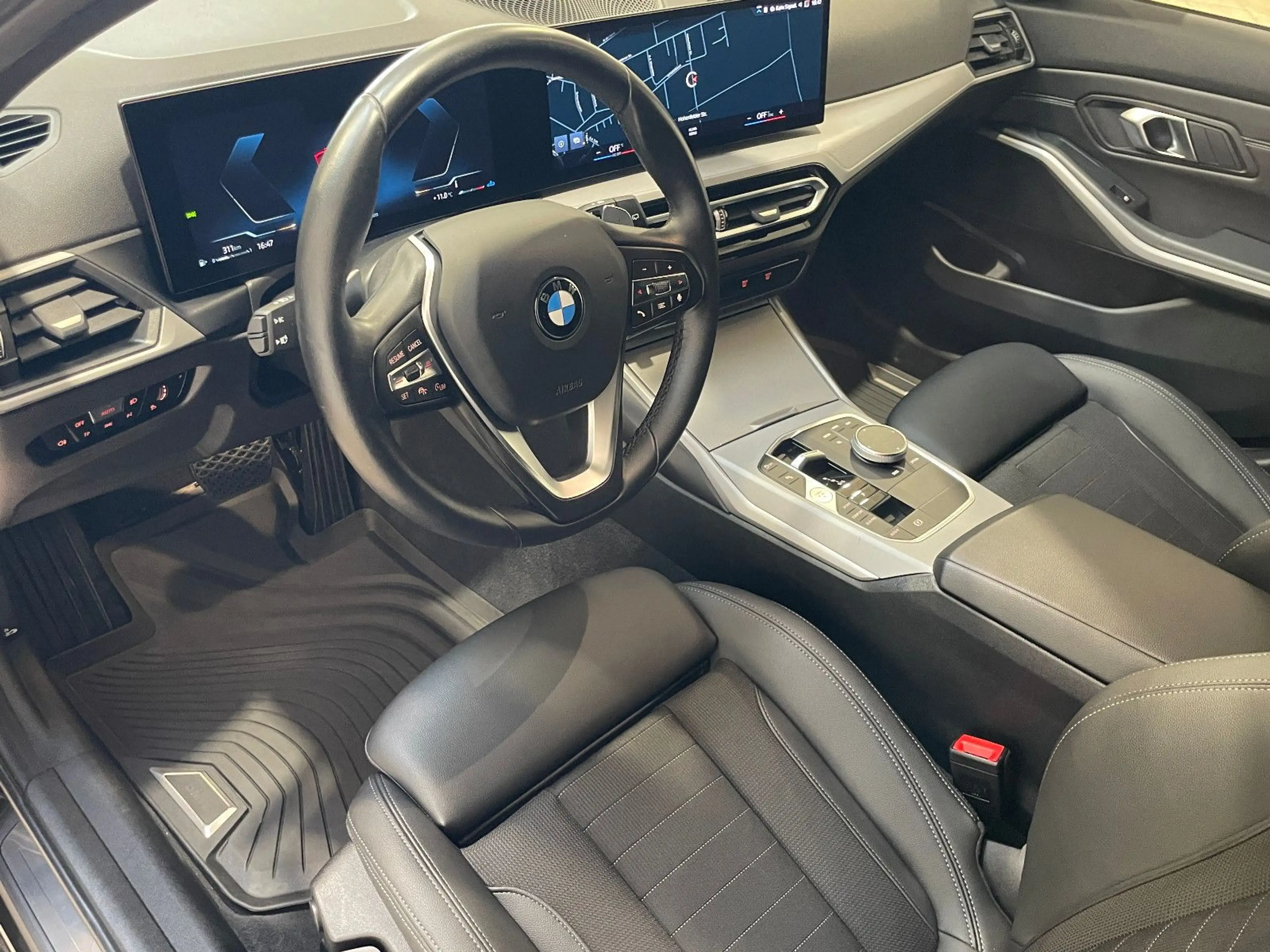 BMW 320 d Touring FACELIFT*Sport Sitze*ACC*LED*M — photo 9