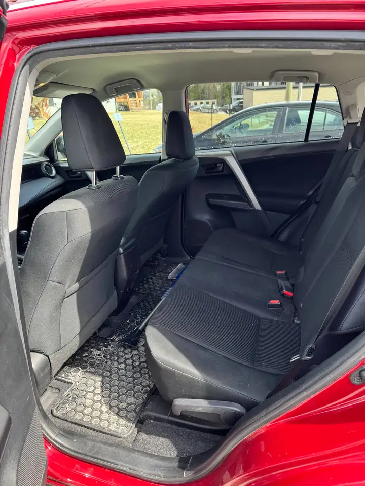 Toyota RAV 4 снимка Toyota RAV 4