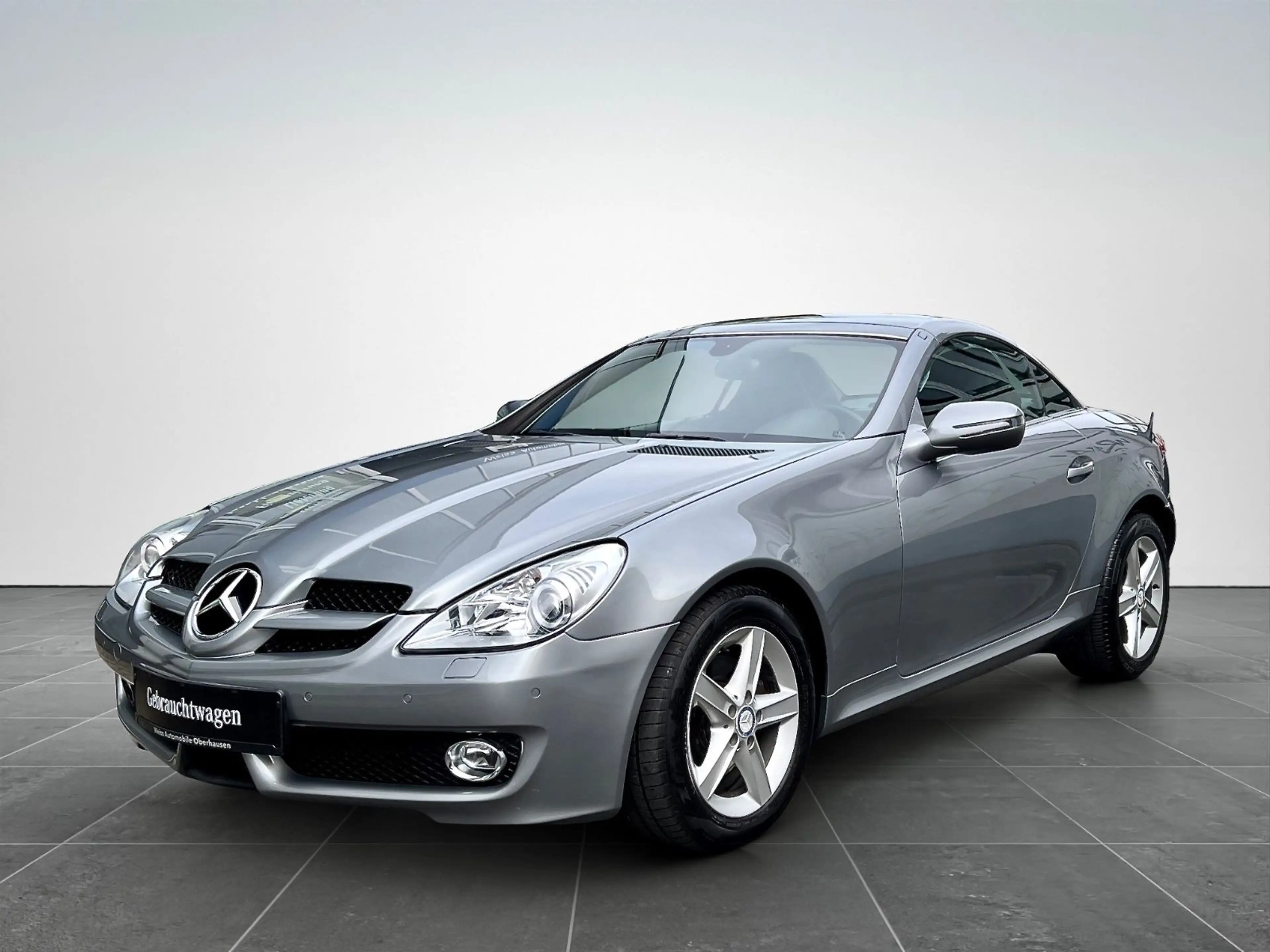Mercedes-Benz SLK 300 7G-TRONIC*XENON*AIRSCARF*COMAND*