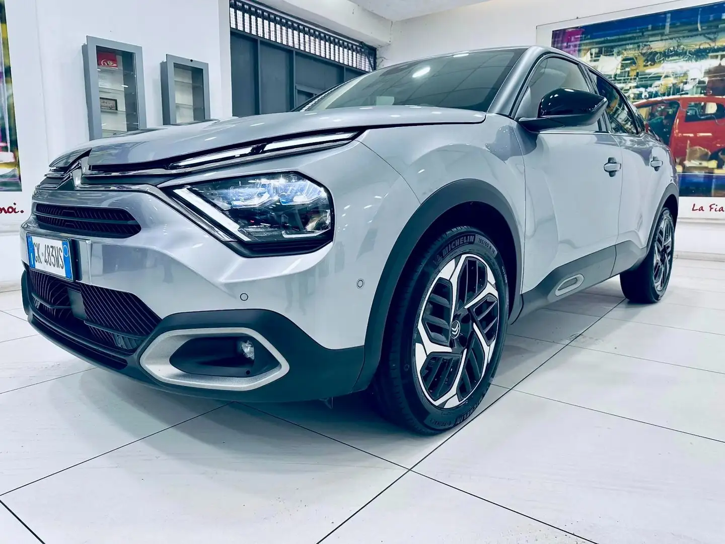 Citroen C4 CITROEN C4 1.2 PURETECH SHINE 130cv EAT8 Grigio - 2