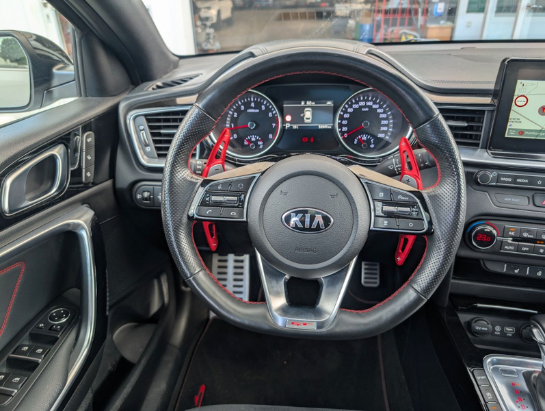 Kia ProCeed / pro_cee'd 1.6 T-GDi GT — photo 12