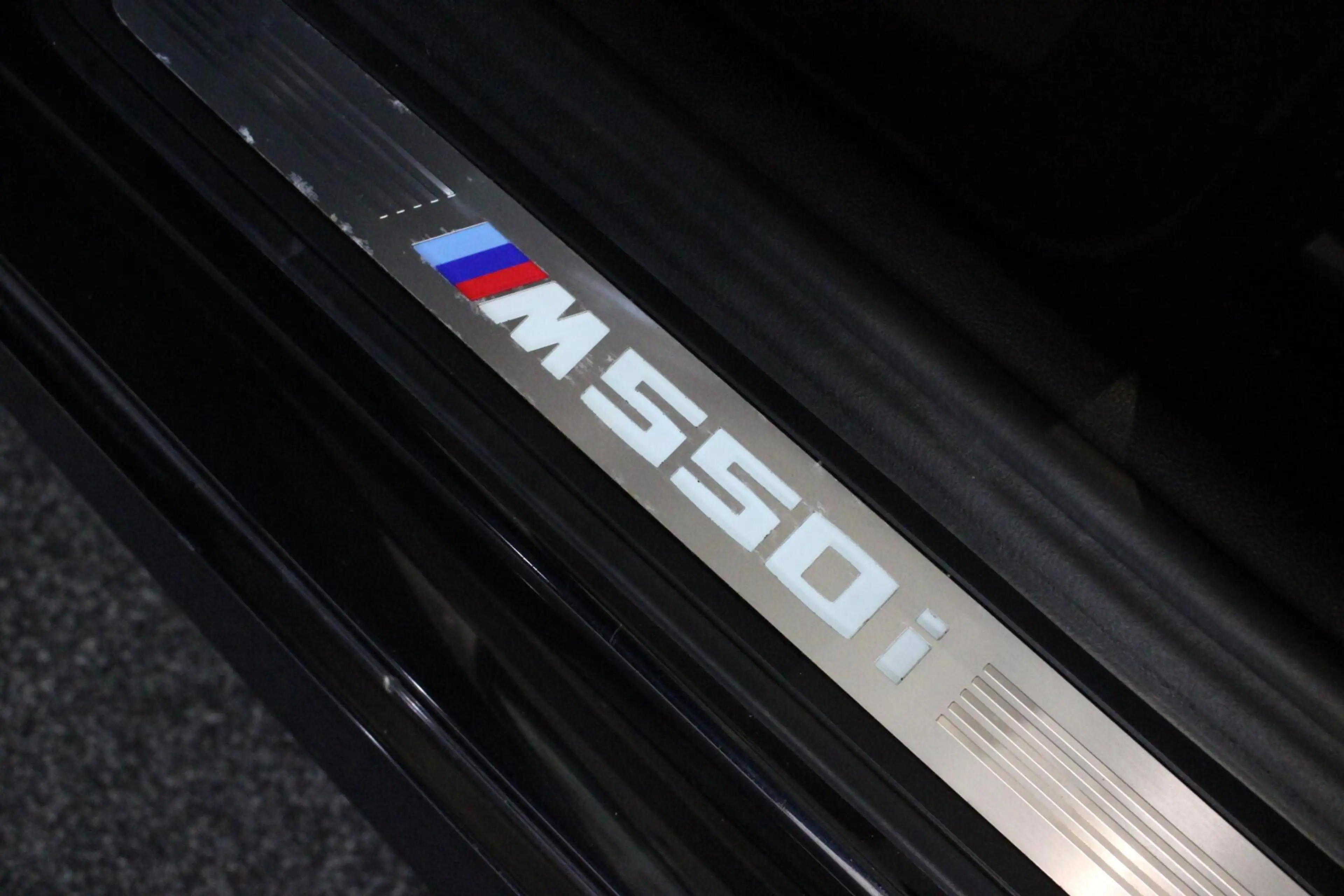 BMW M550 5-serie M550i xDrive High Executive | LEDER | CAME — photo 11
