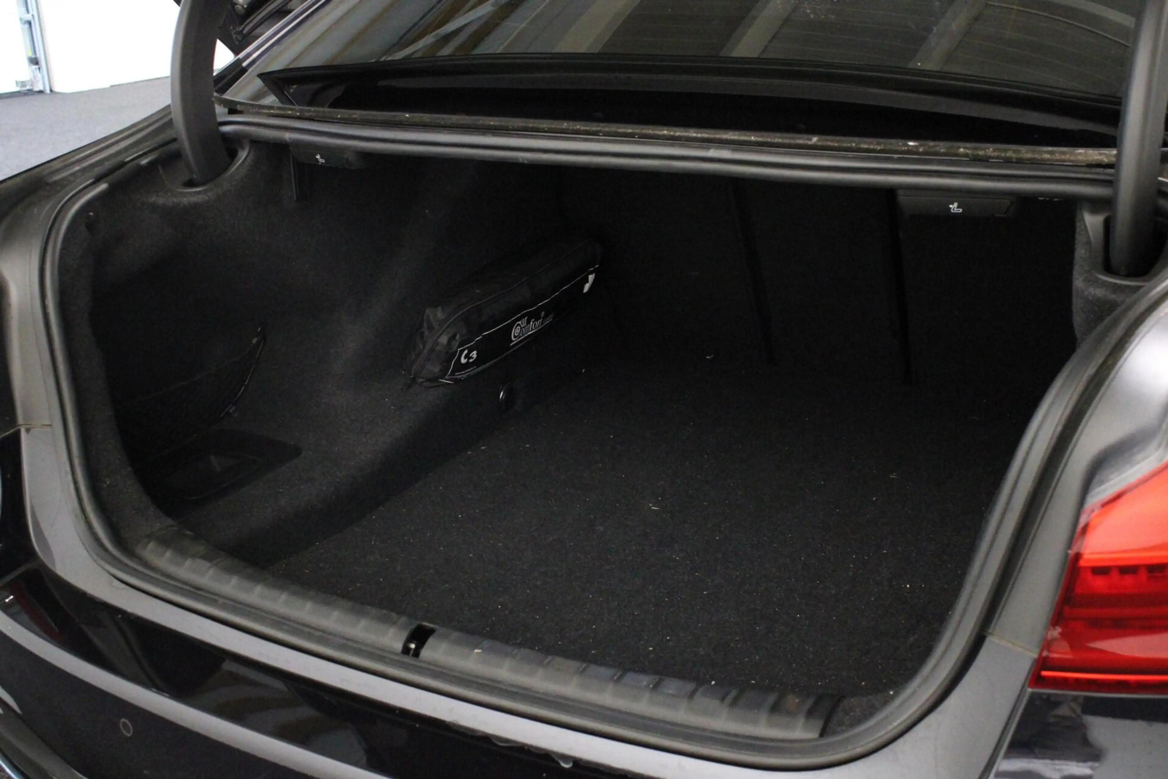 BMW M550 5-serie M550i xDrive High Executive | LEDER | CAME — photo 26