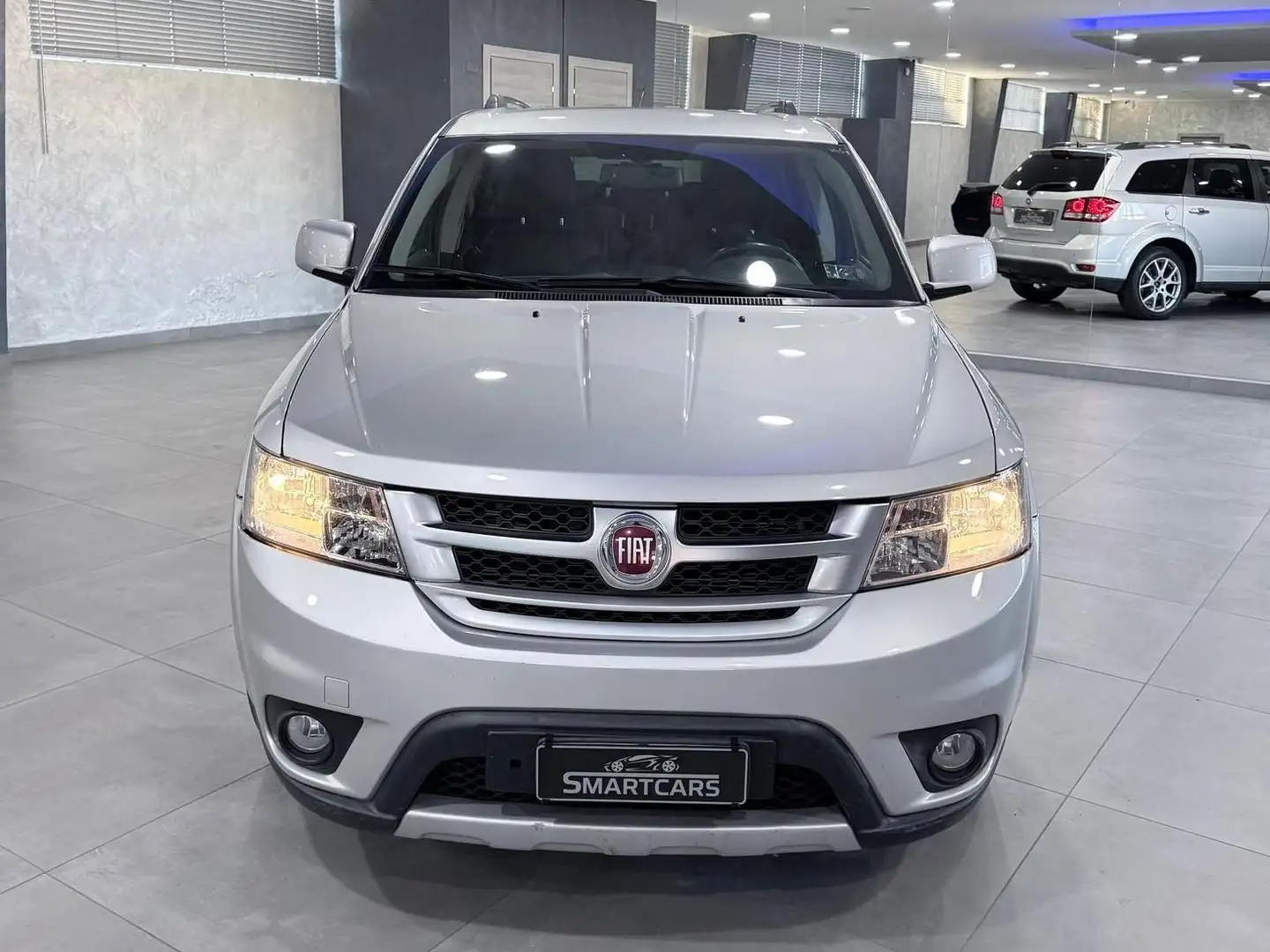 Fiat Freemont Freemont 2.0 mjt 16v Park Avenue 4x4 170cv auto Argent - 1