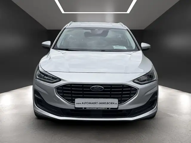 Ford Focus view 8
