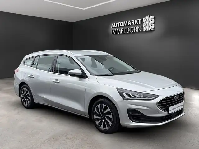 2022 Ford Focus in Silver for sale