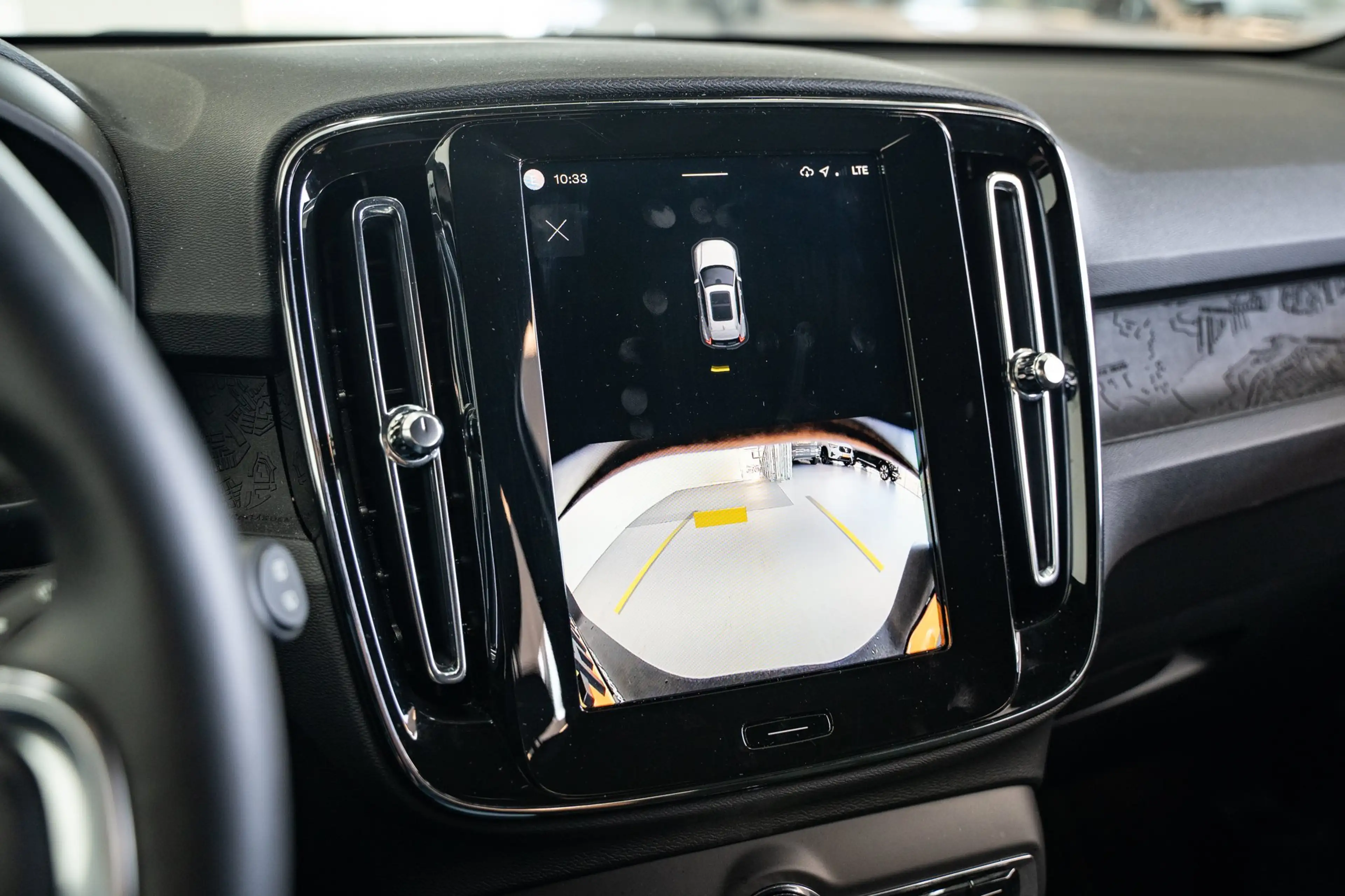 Volvo EX40 252PK Extended Range 82 kWh Plus | Trekhaak | Clim — photo 9